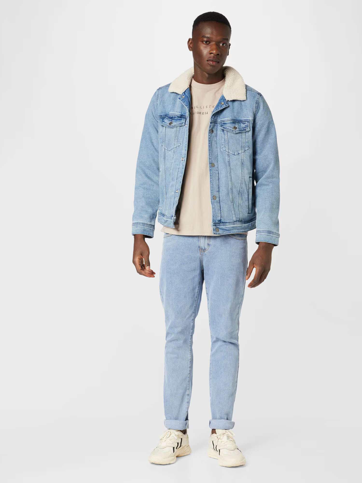 HOLLISTER Prechodná bunda krémová / modrá denim - Pepit.sk