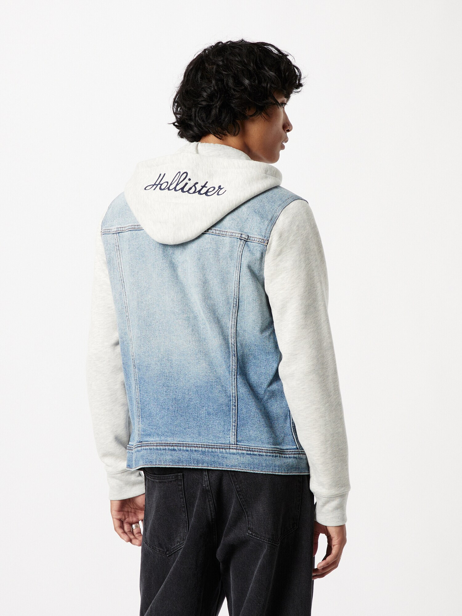 HOLLISTER Prechodná bunda námornícka modrá / modrá denim / šedobiela - Pepit.sk