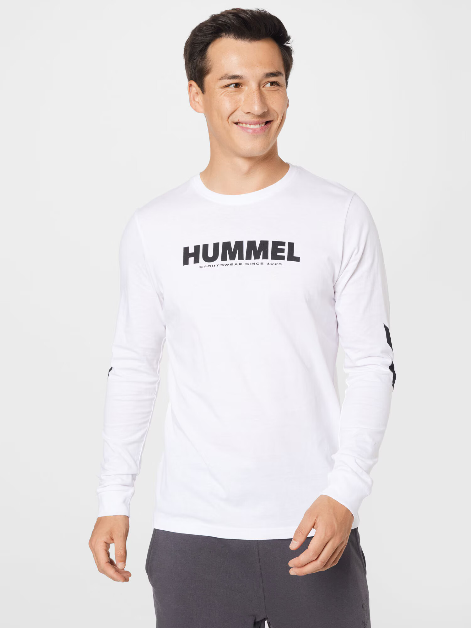 Hummel Funkčné tričko 'Legacy' čierna / biela - Pepit.sk