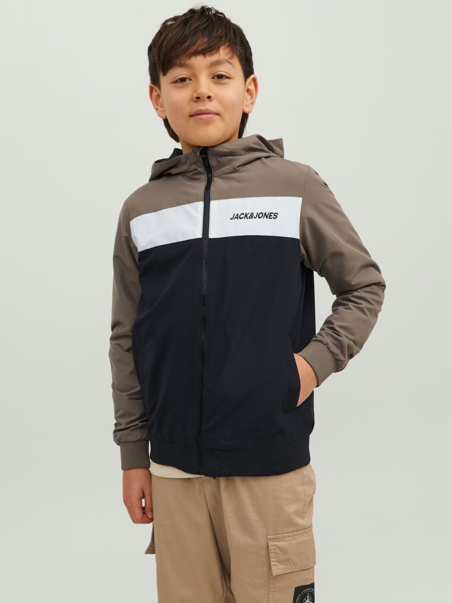 Jack & Jones Junior Prechodná bunda hnedá / čierna / biela - Pepit.sk