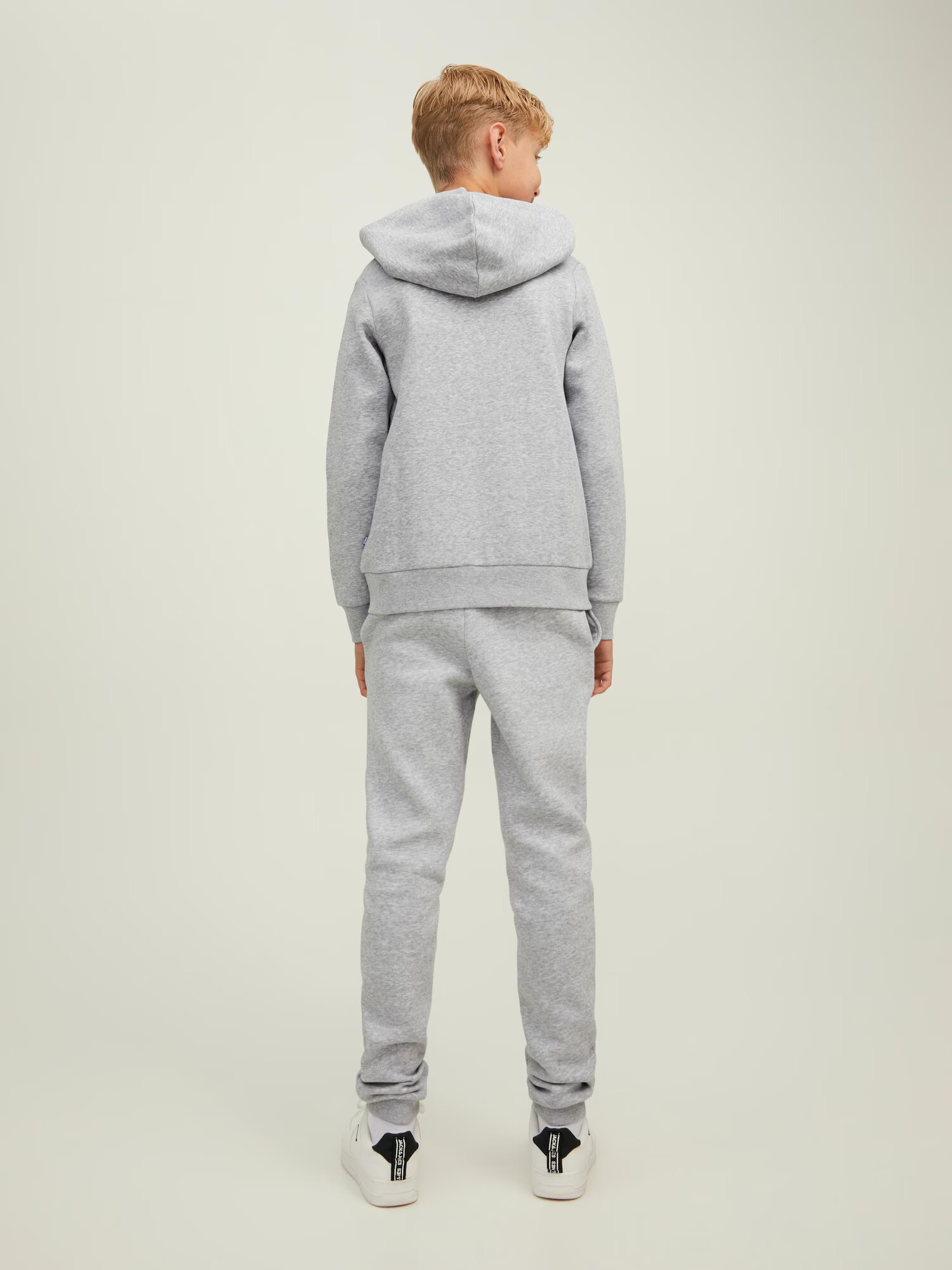 Jack & Jones Junior Tepláková bunda 'Logo' sivá melírovaná / červená / čierna - Pepit.sk