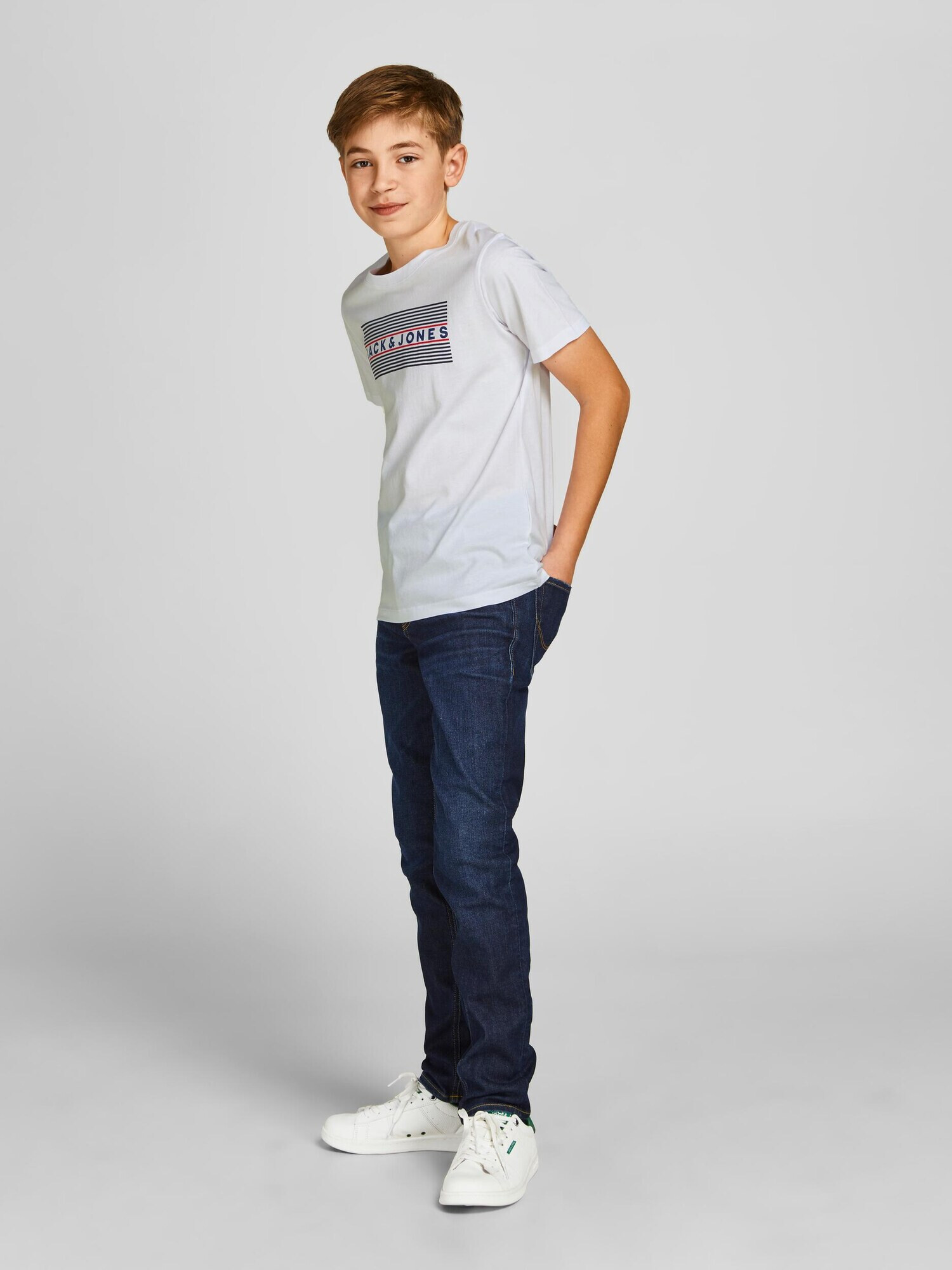 Jack & Jones Junior Tričko námornícka modrá / grenadínová / čierna / biela - Pepit.sk