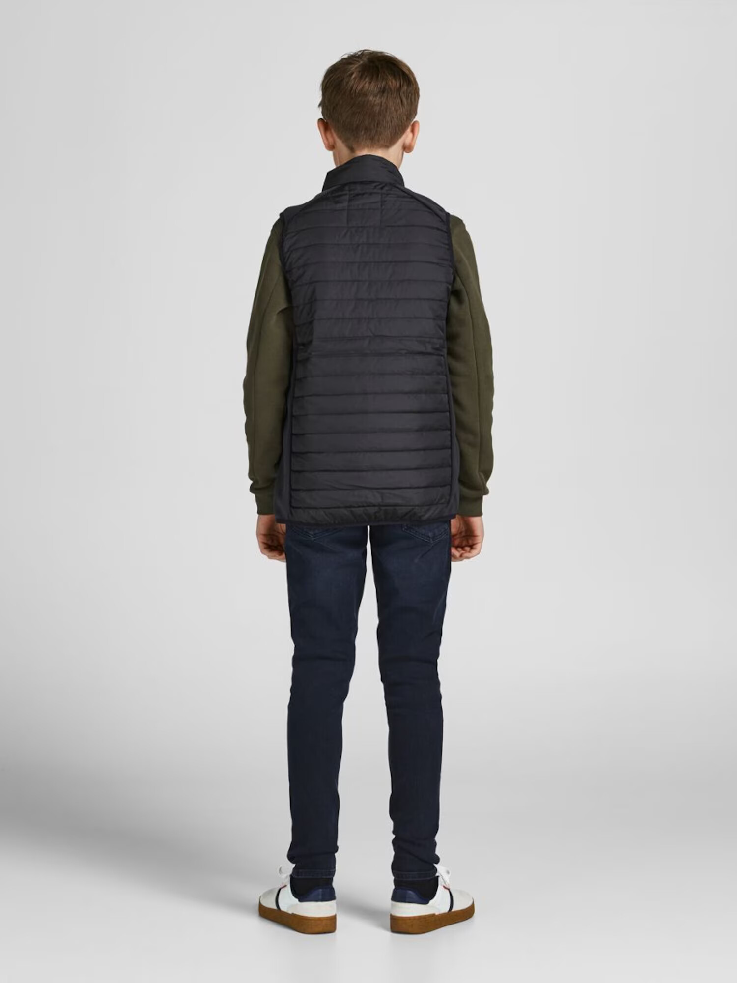 Jack & Jones Junior Vesta čierna - Pepit.sk