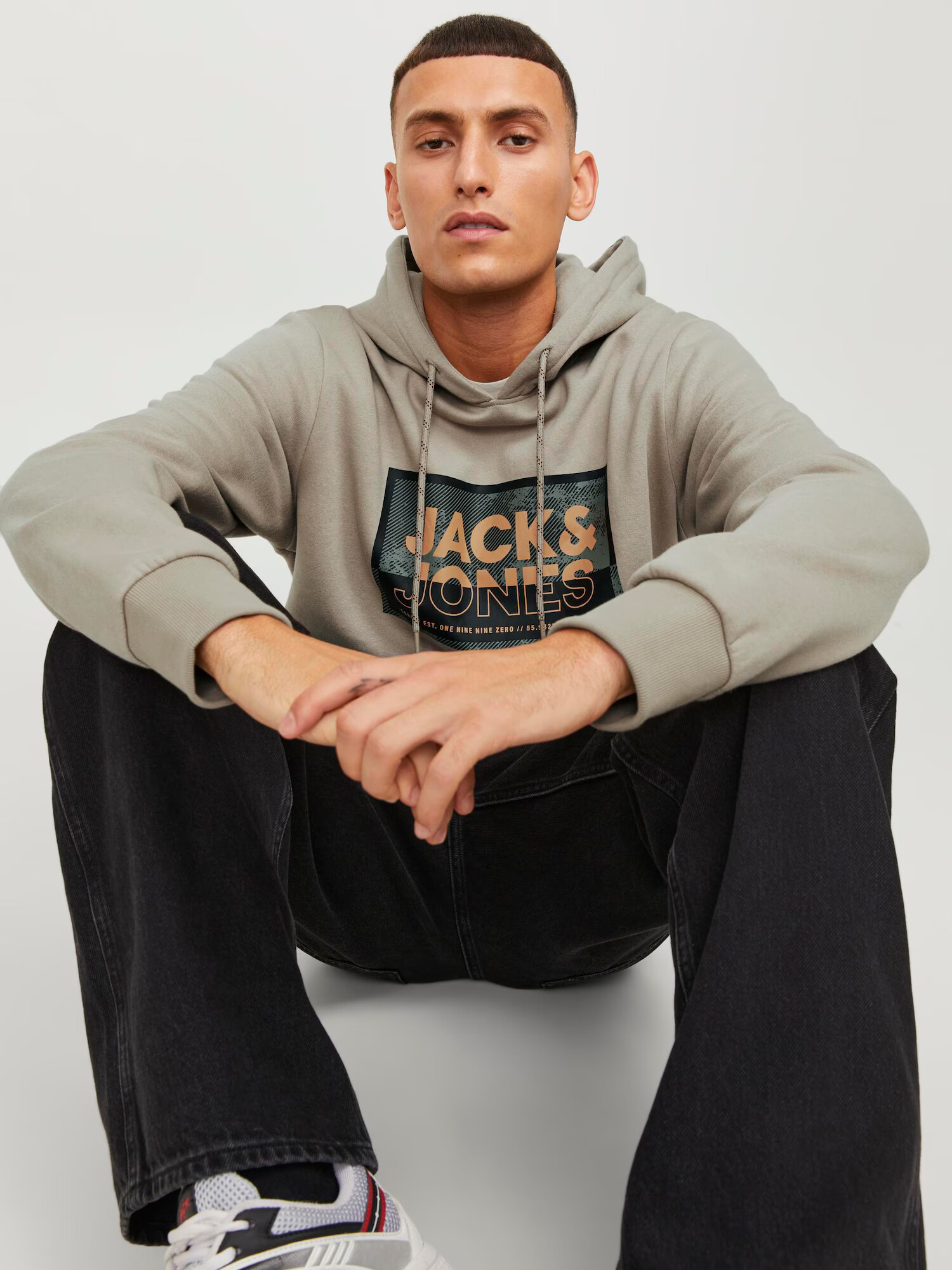 JACK & JONES Mikina 'Logan' sivá / antracitová / oranžová - Pepit.sk