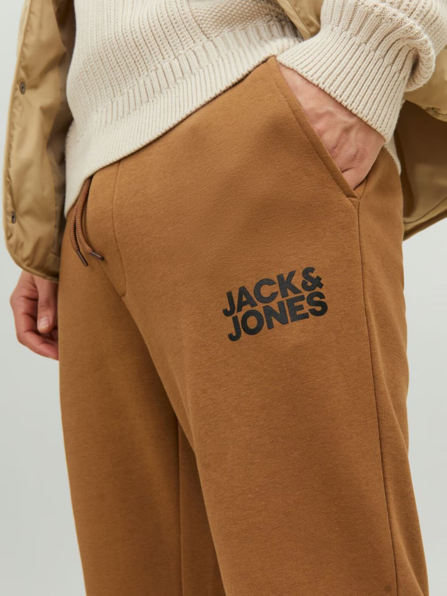 JACK & JONES Nohavice 'Gordon' hnedá / čierna - Pepit.sk