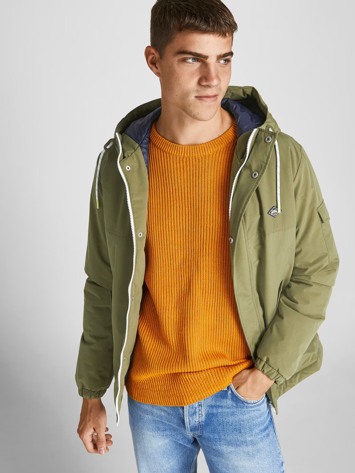 JACK & JONES Prechodná bunda 'Cody' námornícka modrá / pastelovo žltá / olivová - Pepit.sk