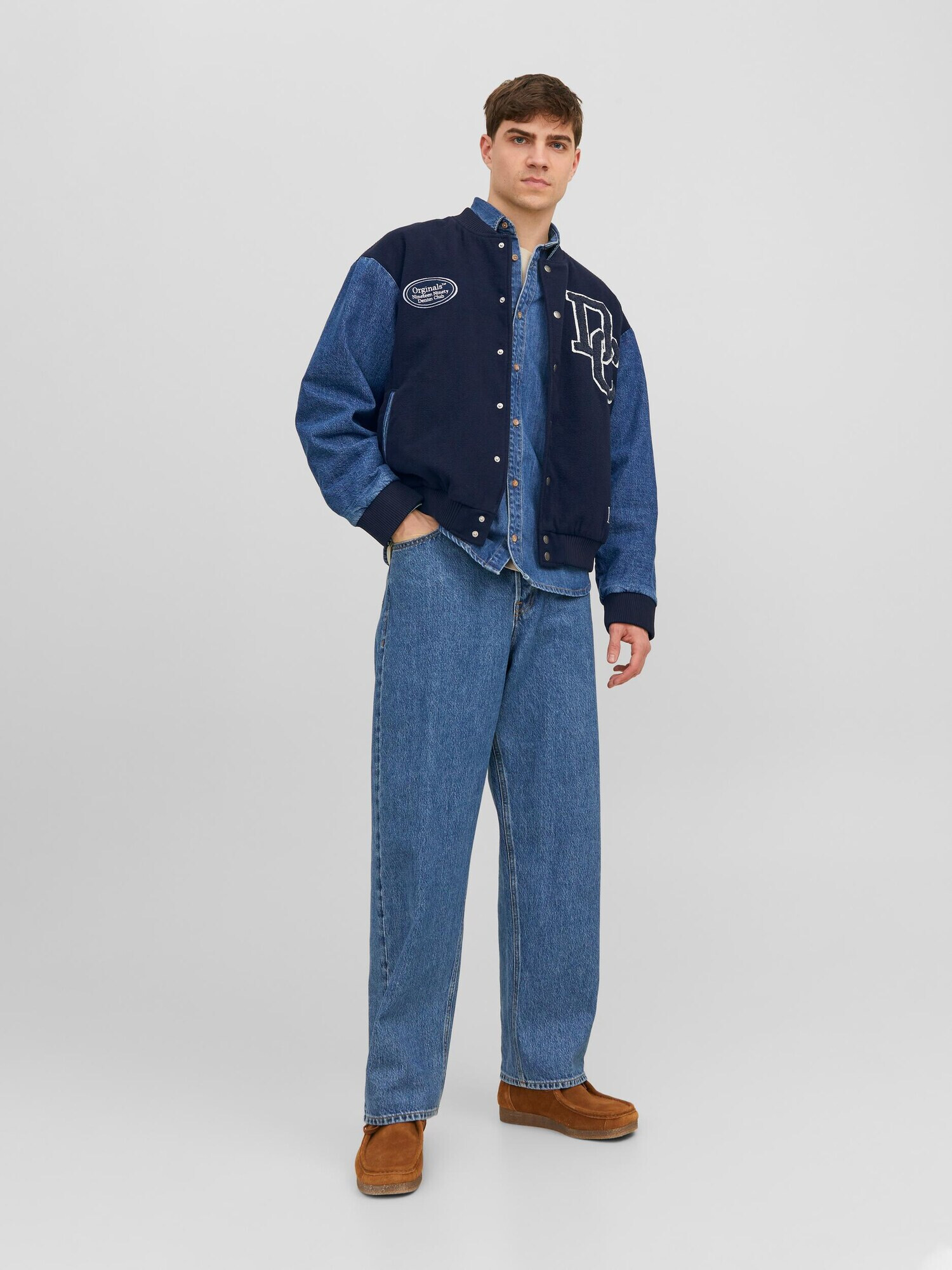 JACK & JONES Prechodná bunda 'VARSITY' námornícka modrá / modrá denim / biela - Pepit.sk