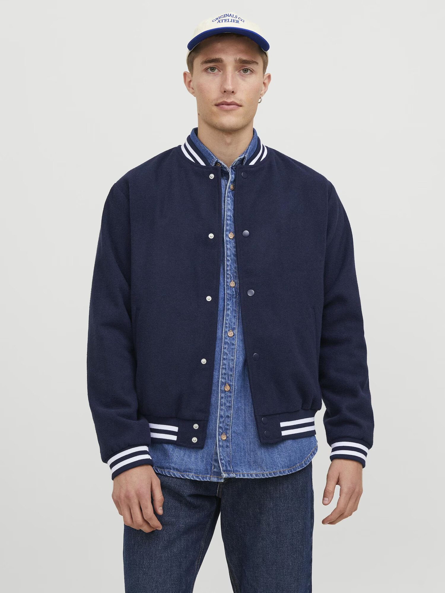 JACK & JONES Prechodná bunda 'ZAC' námornícka modrá / biela - Pepit.sk