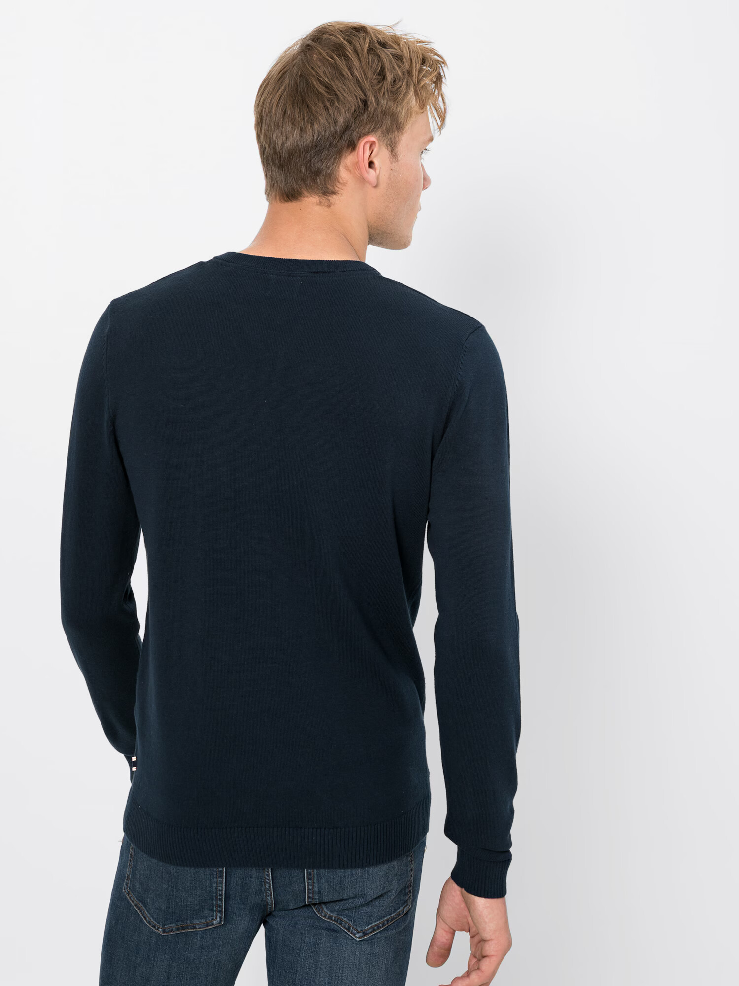 JACK & JONES Sveter 'JJEBASIC KNIT V-NECK' tmavomodrá - Pepit.sk