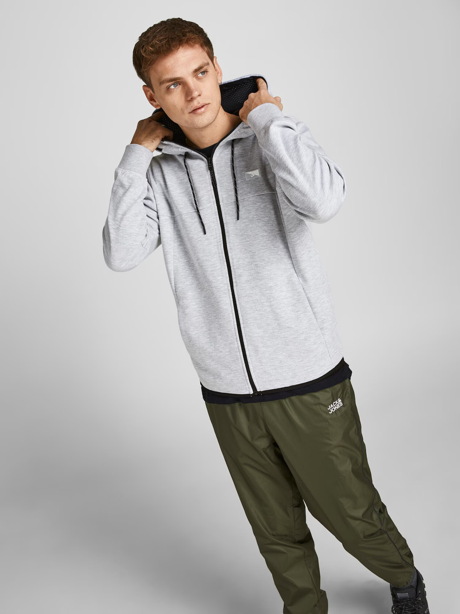 JACK & JONES Tepláková bunda 'Air' sivá melírovaná / čierna / biela - Pepit.sk