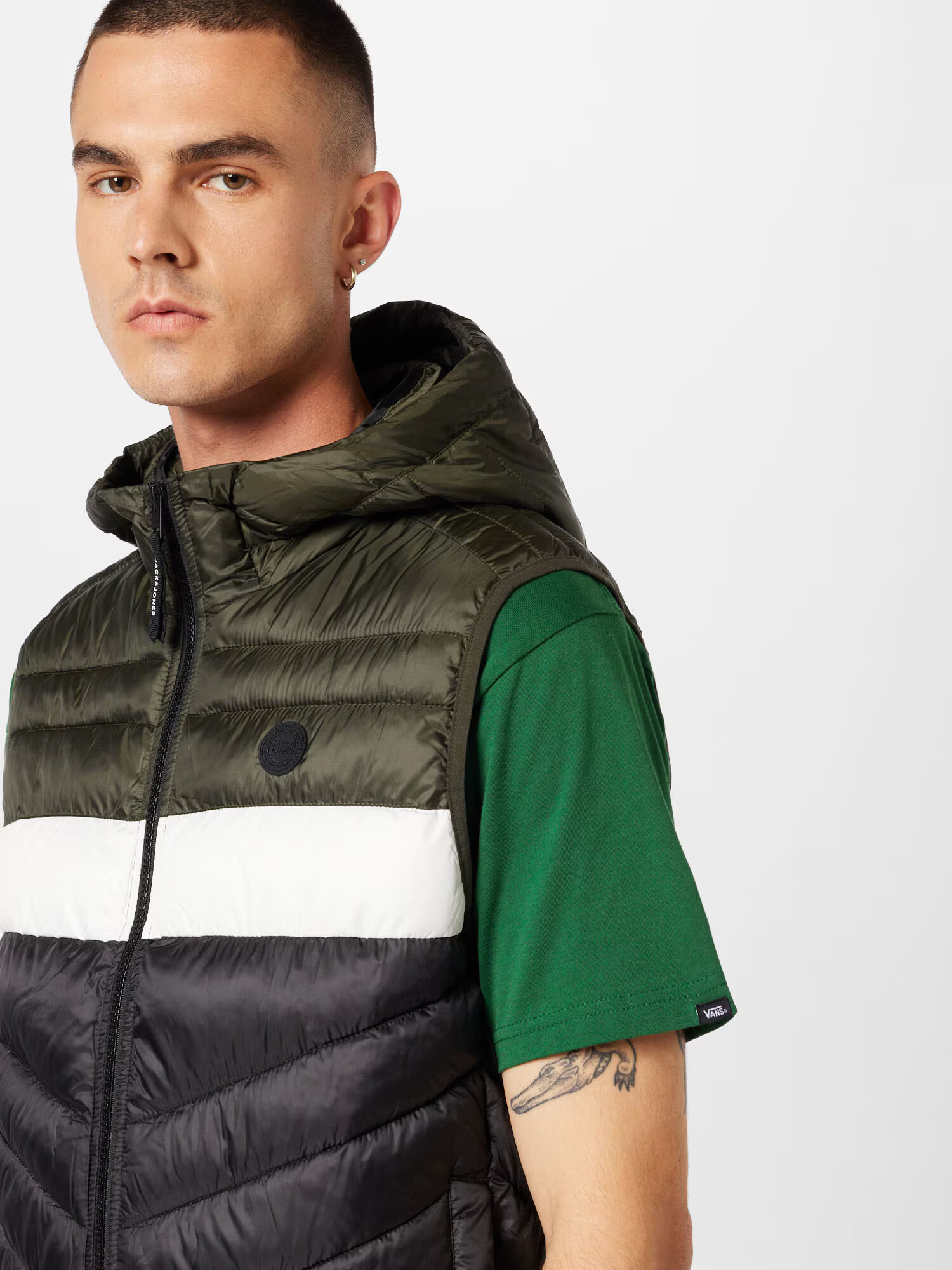 JACK & JONES Vesta 'HERO' námornícka modrá / jedľová / biela - Pepit.sk