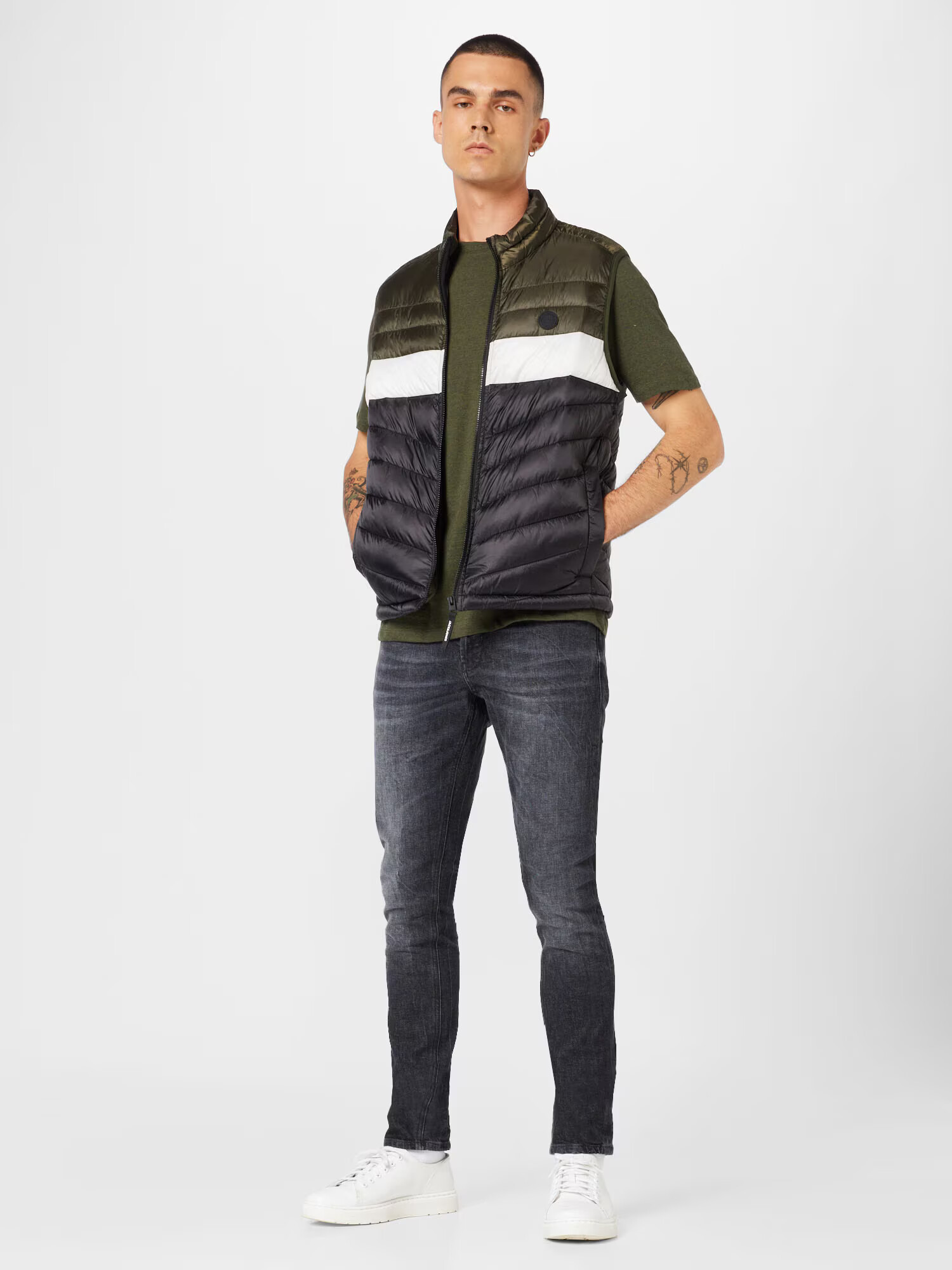 JACK & JONES Vesta 'HERO' tmavozelená / čierna / biela - Pepit.sk