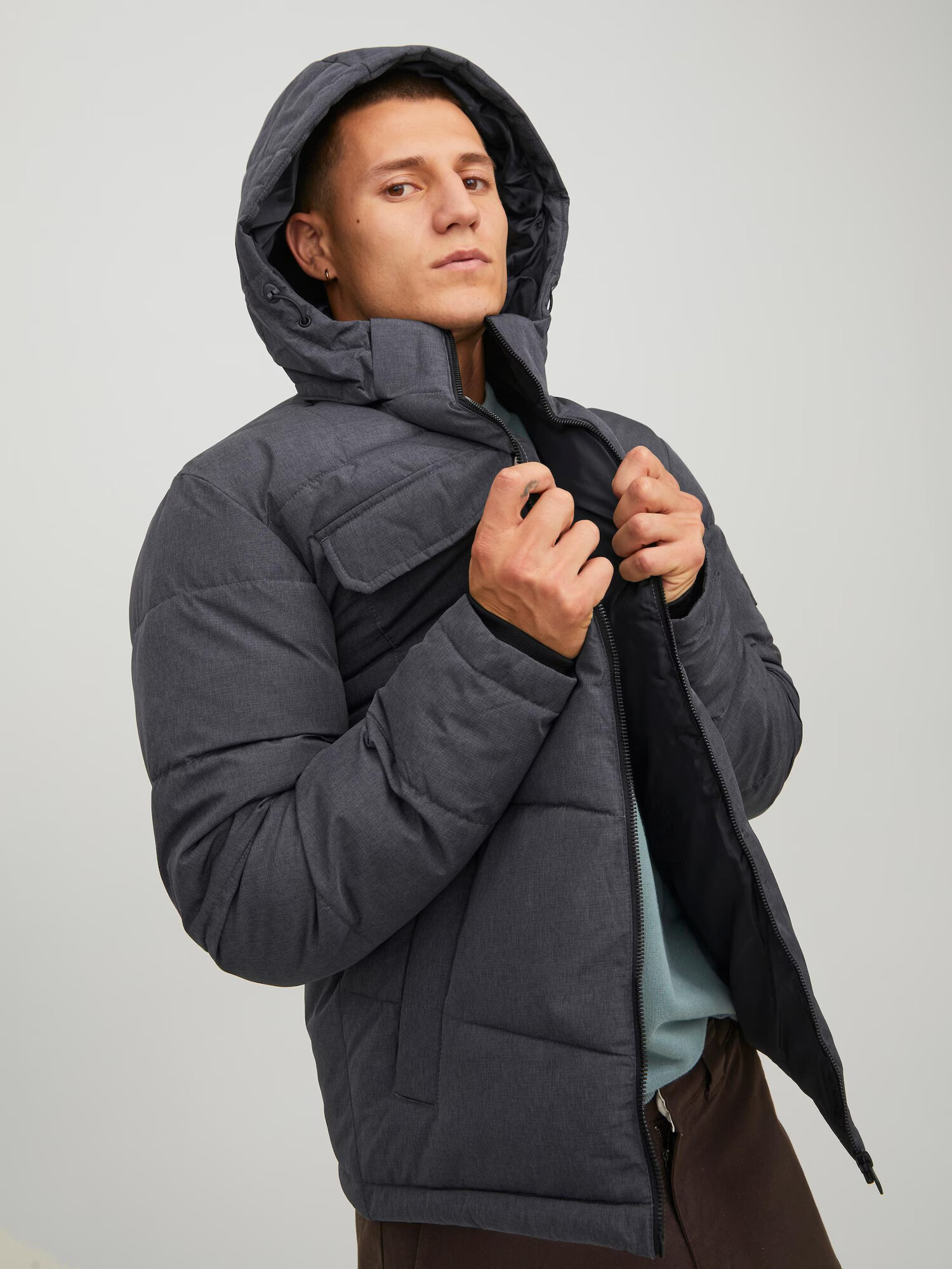 JACK & JONES Zimná bunda 'Brady' tmavosivá - Pepit.sk