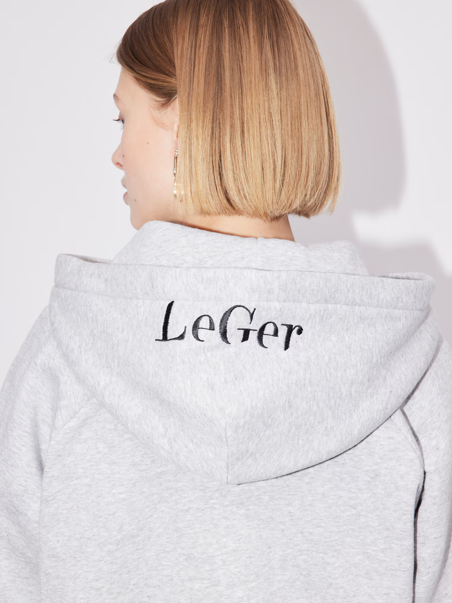 LeGer by Lena Gercke Mikina 'Hayley' sivá - Pepit.sk