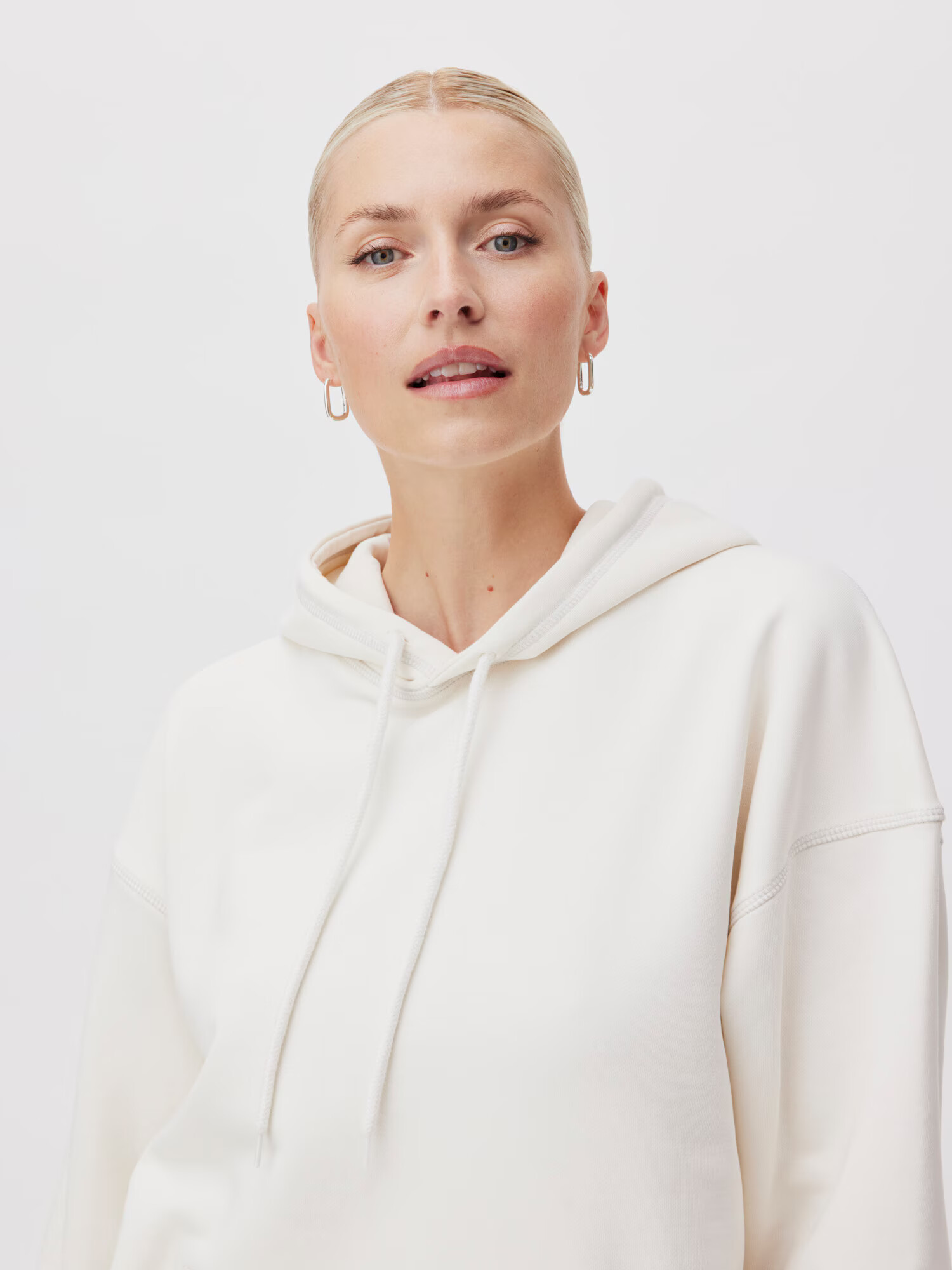 LeGer by Lena Gercke Mikina 'Stefania' biela - Pepit.sk