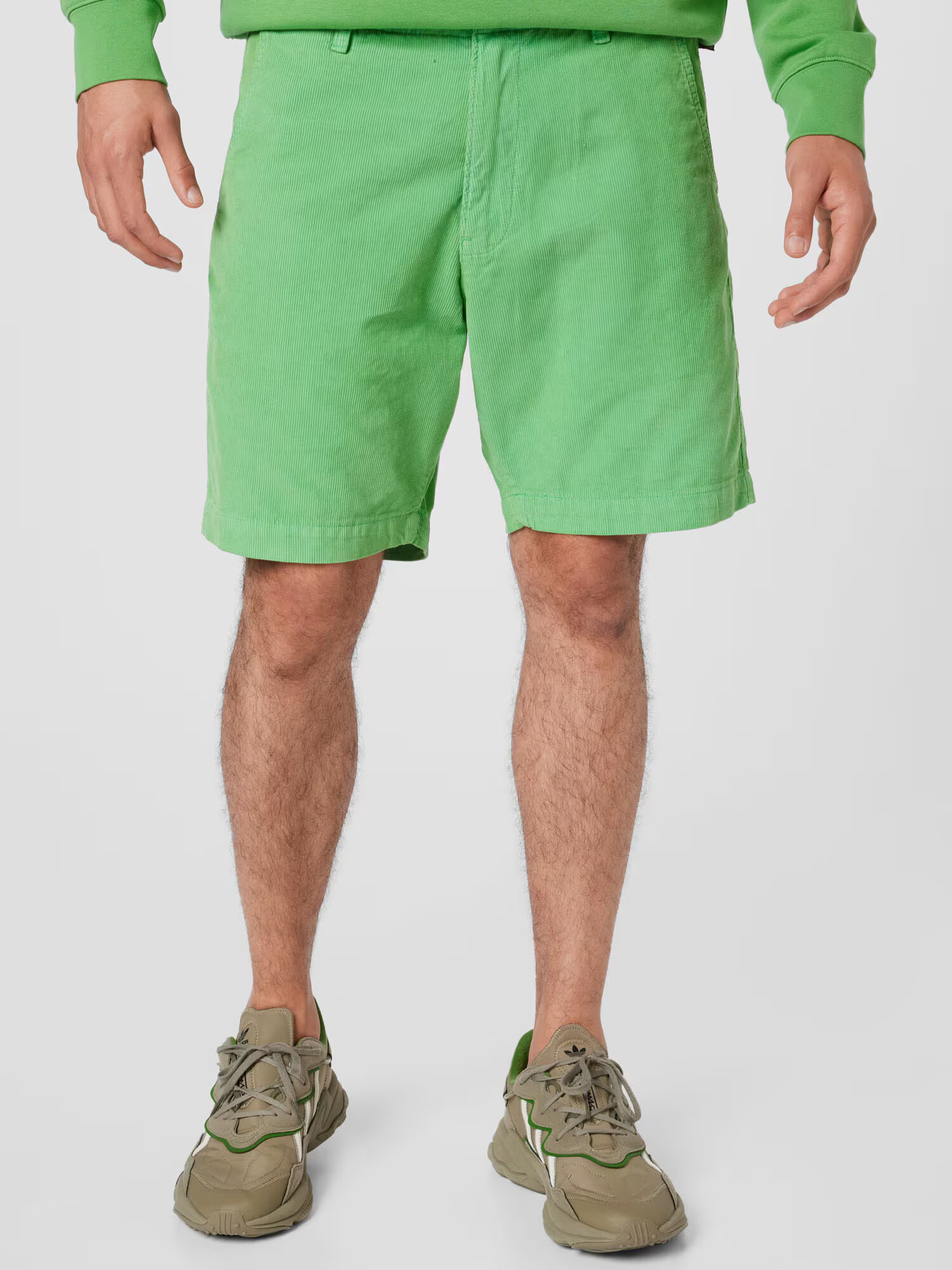 LEVI'S Chino nohavice 'XX CHINO EZ SHORT II GREENS' zelená - Pepit.sk