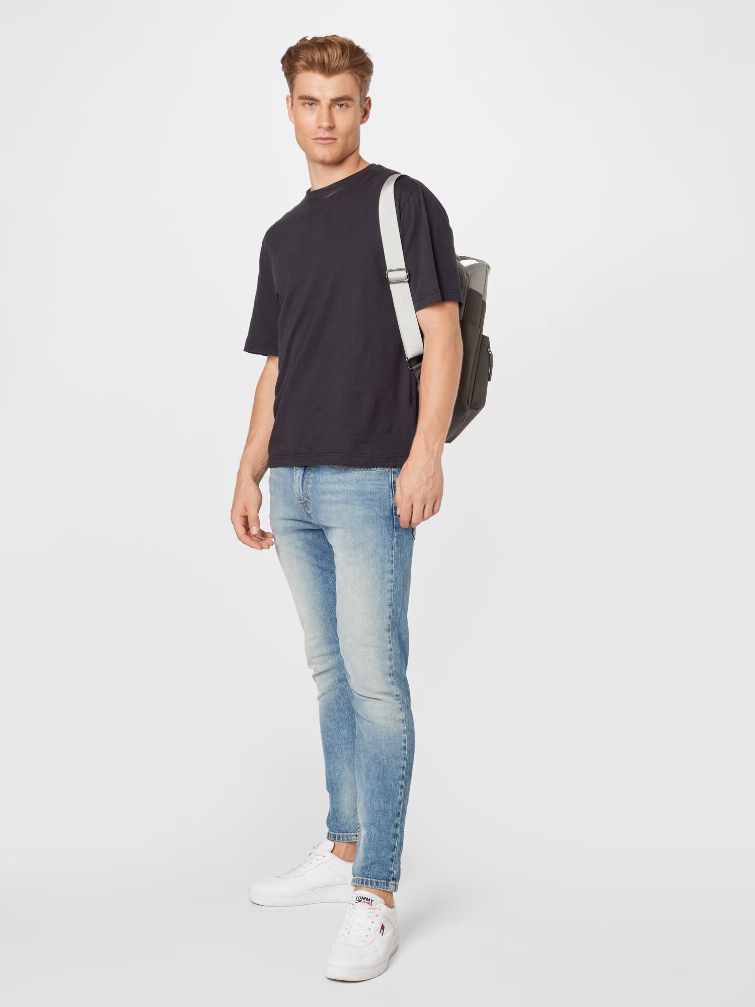 LEVI'S Džínsy '502 TAPER HI BALL' modrá denim - Pepit.sk