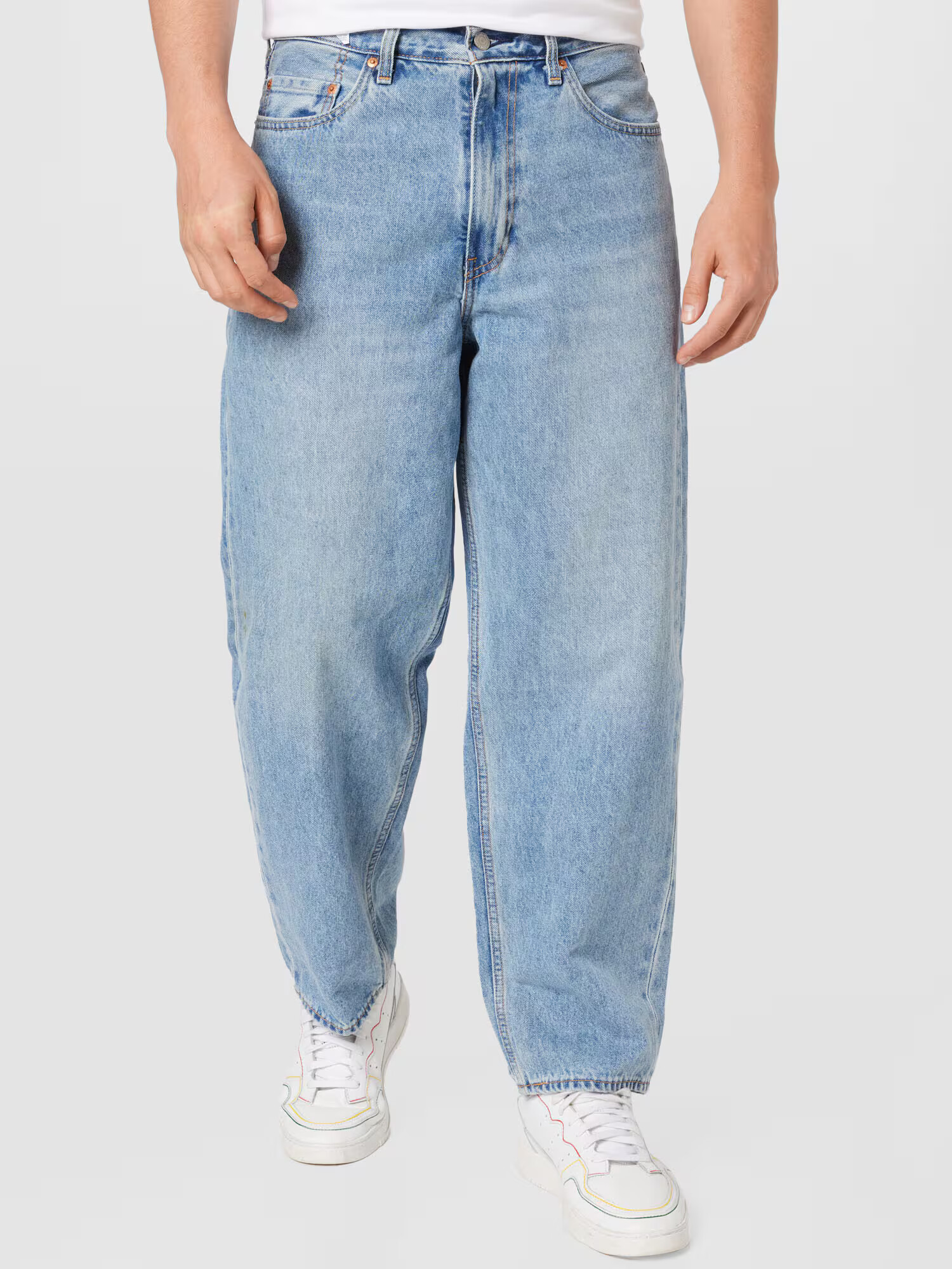 LEVI'S Džínsy '579 STAY BAGGY TAPER LIGHT INDIGO - WORN IN' modrá denim - Pepit.sk