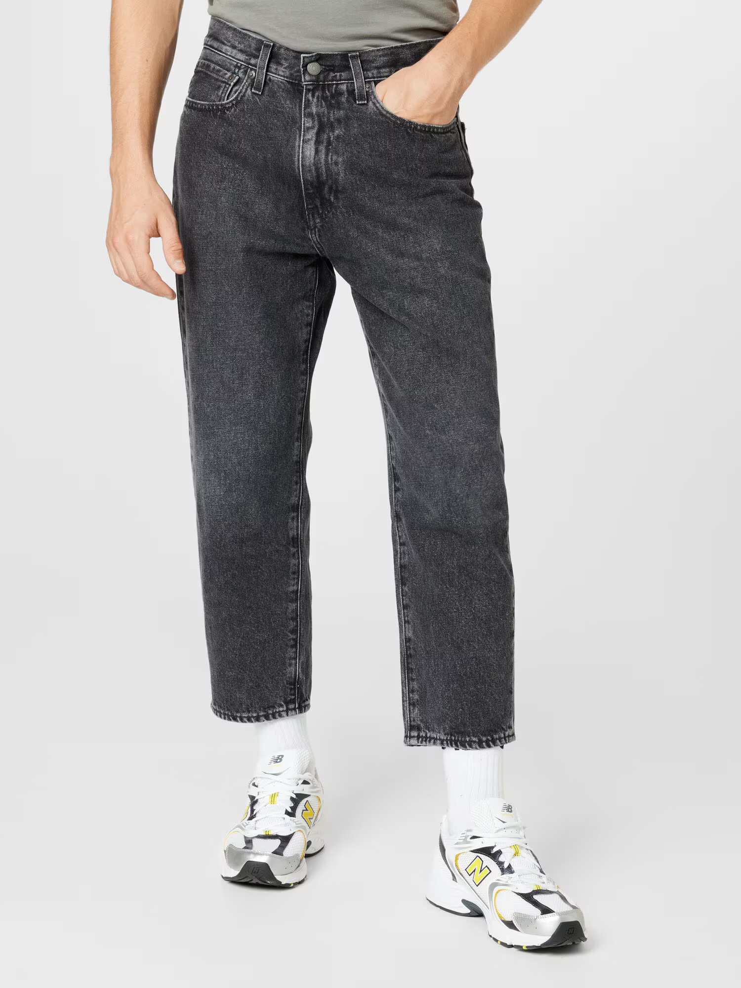 LEVI'S Džínsy 'STAY LOOSE TAPERED CROP' čierna - Pepit.sk