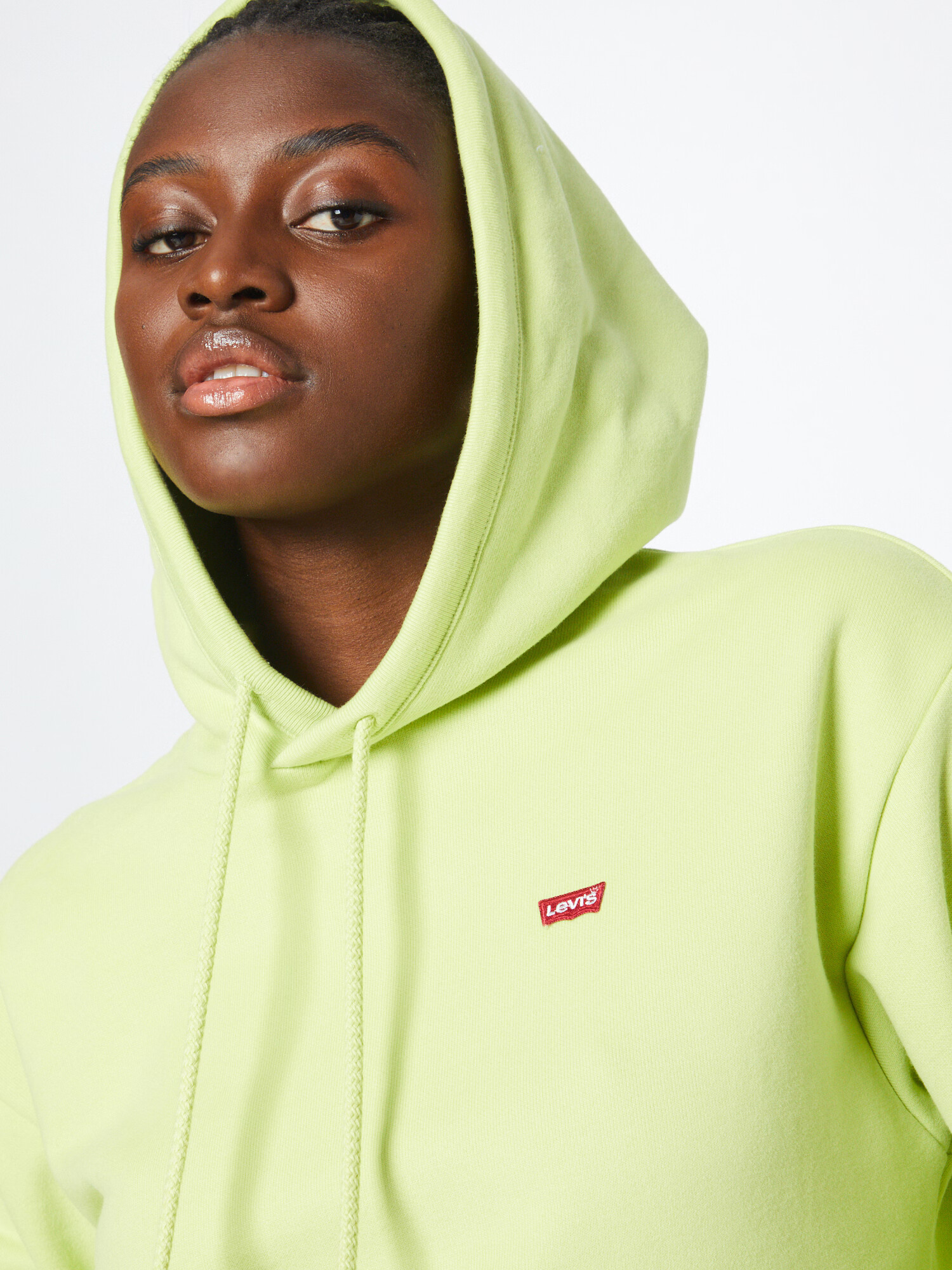 LEVI'S Mikina 'STANDARD HOODIE GREENS' kiwi / červená - Pepit.sk