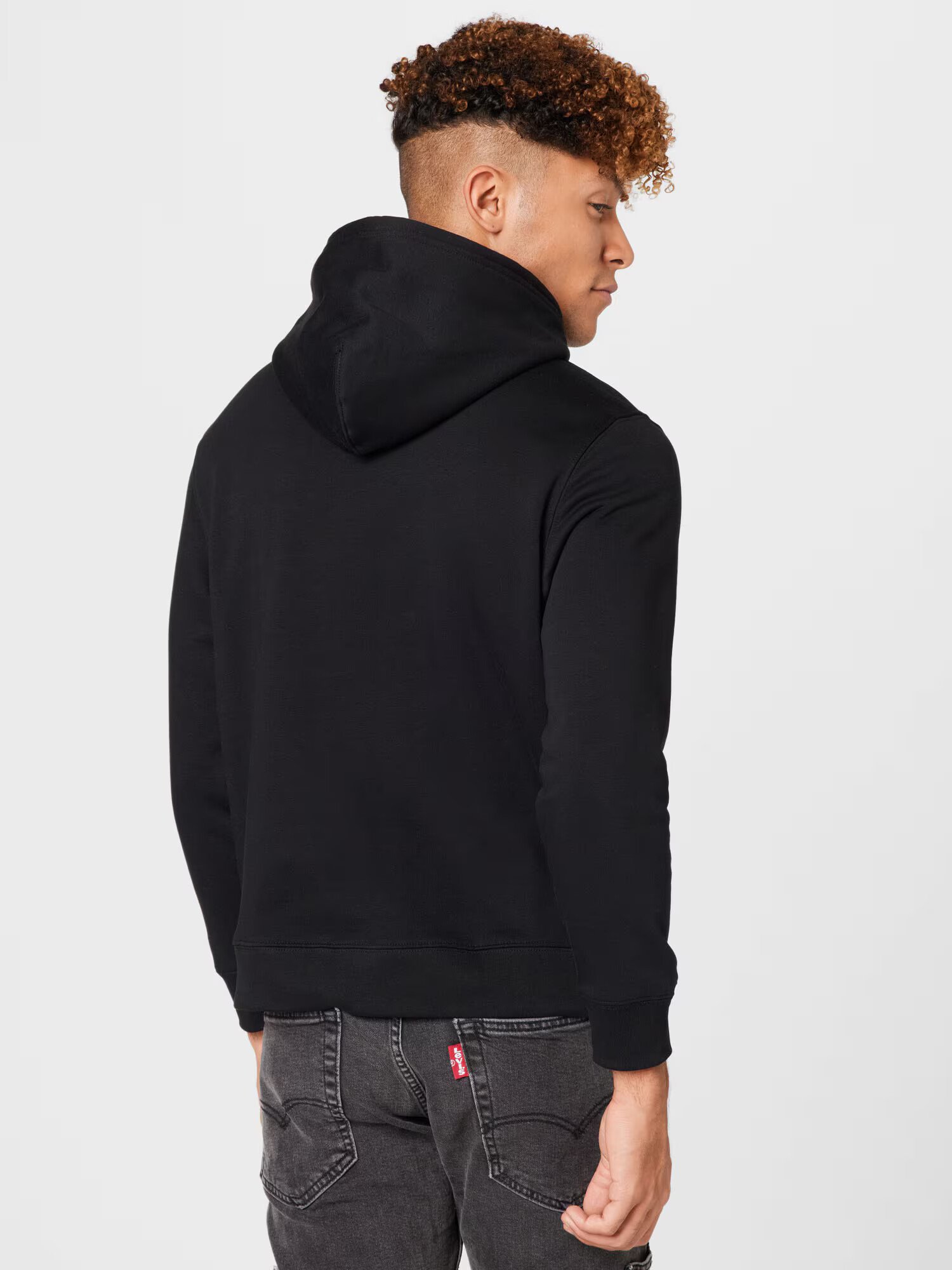 LEVI'S Mikina 'LSE_T3 GRAPHIC HOODIE BLACKS' zlatá / čierna - Pepit.sk