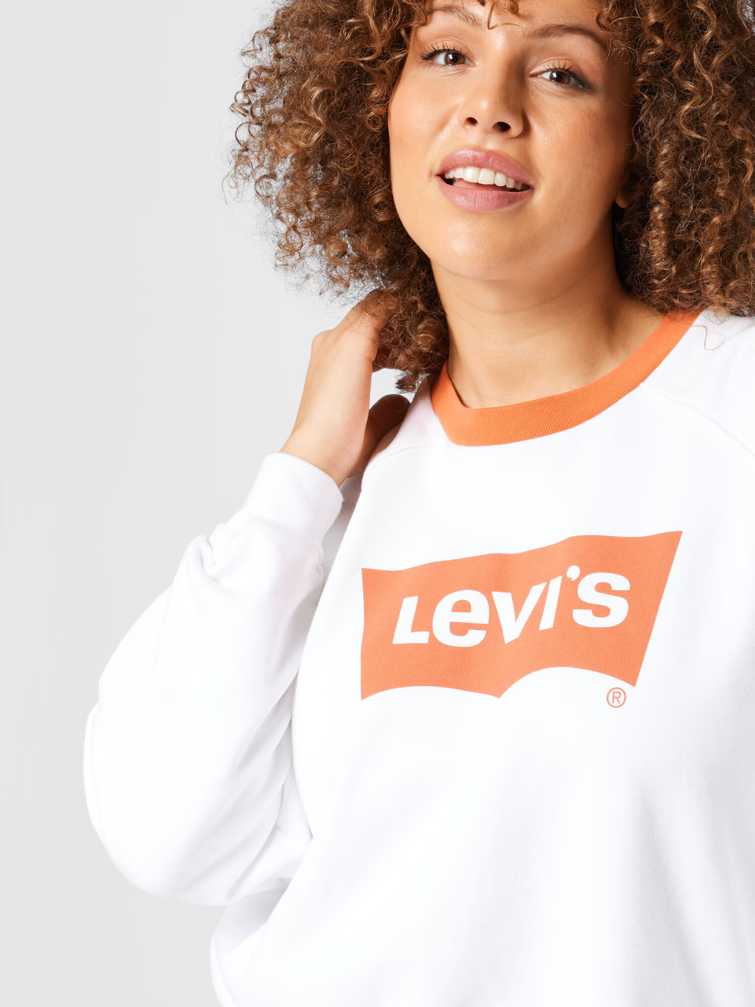 Levi's® Plus Mikina 'PL VINTAGE RAGLAN CREW NEUTRALS' oranžová / biela - Pepit.sk