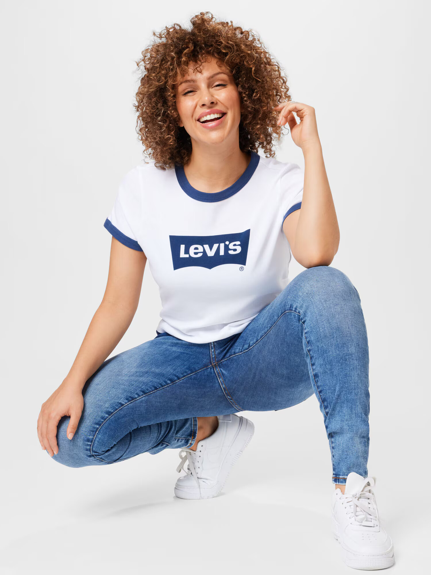 Levi's® Plus Tričko 'PL GRAPHIC MINI RINGER NEUTRALS' tmavomodrá / biela - Pepit.sk