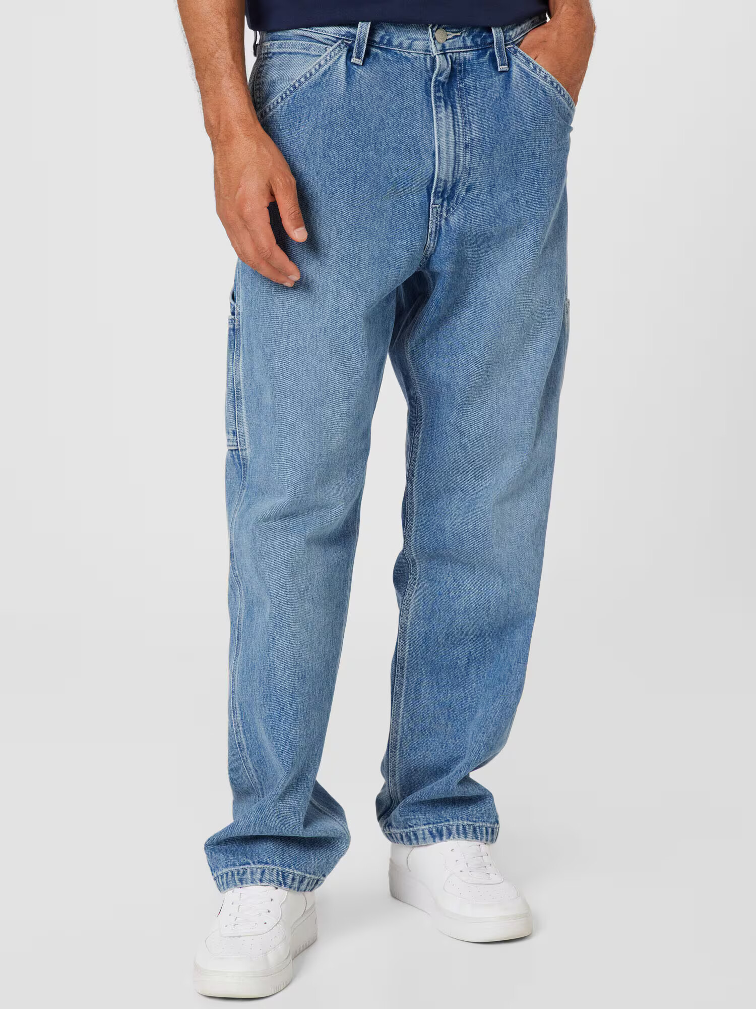 LEVI'S Džínsy '568 STAY LOOSE CARPENTER LIGHT INDIGO - FLAT FINISH' modrá denim - Pepit.sk