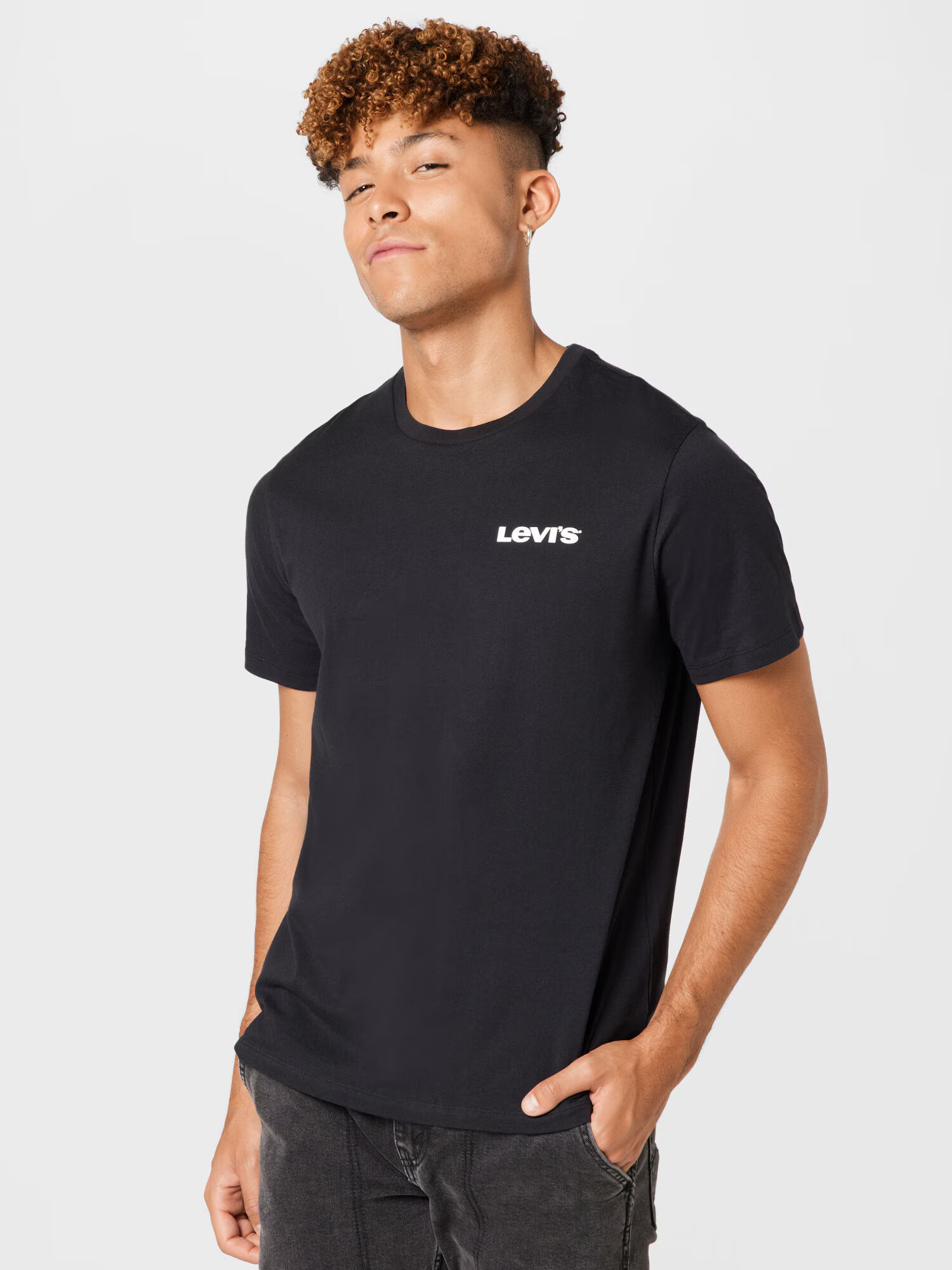 LEVI'S Tričko 'GRAPHIC CREWNECK TEE BLACKS' červená / čierna / biela - Pepit.sk