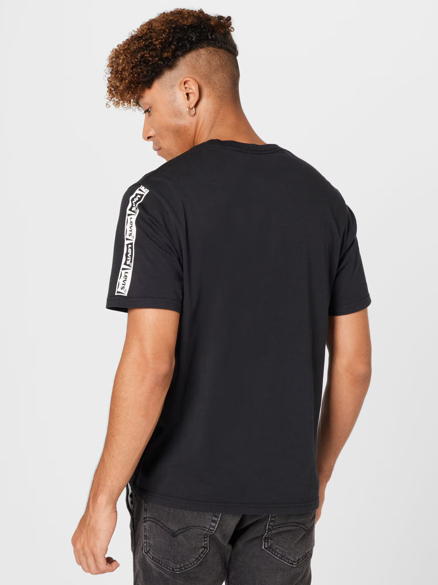 LEVI'S Tričko 'SS RELAXED FIT TEE BLACKS' čierna / biela - Pepit.sk