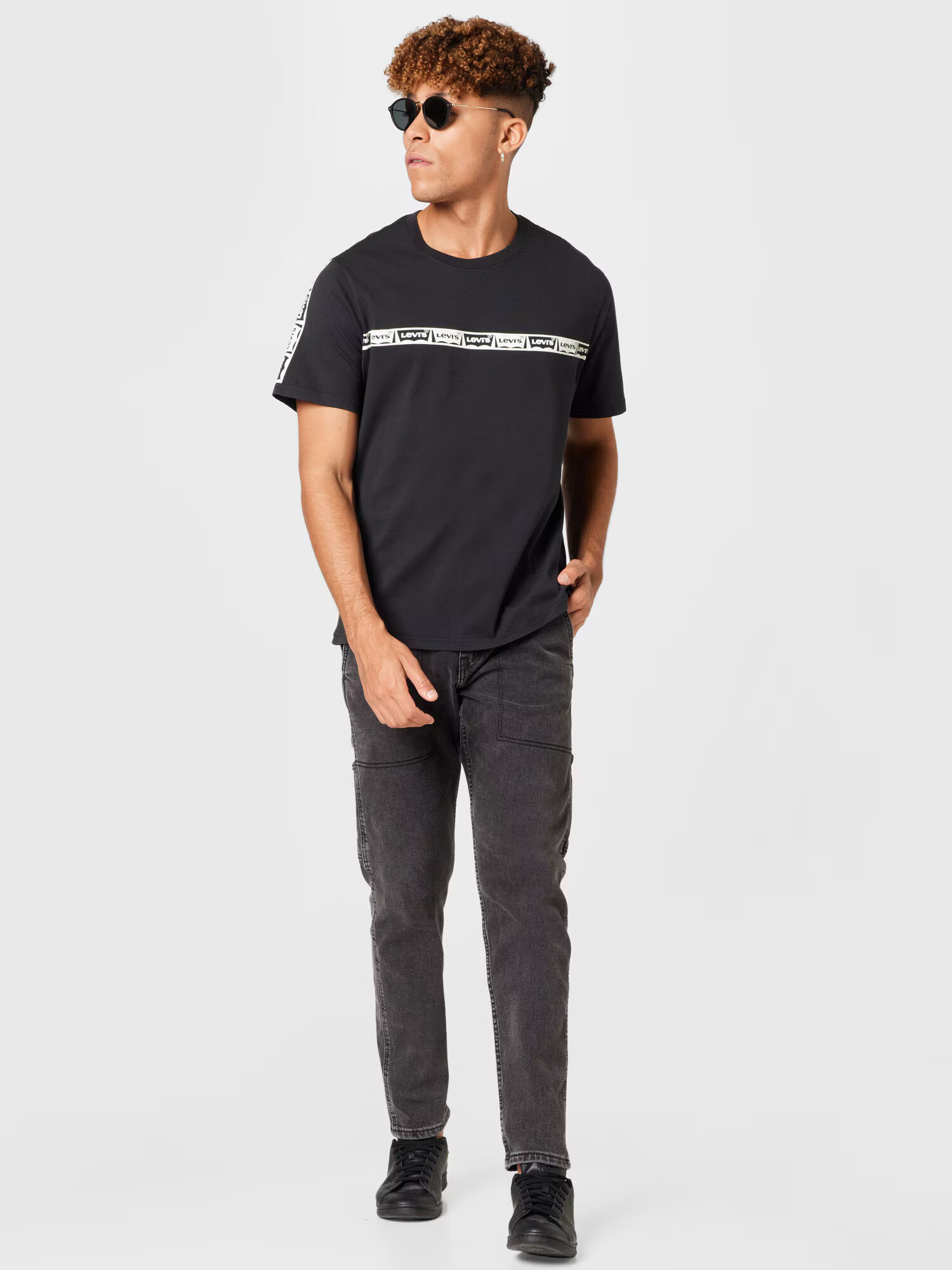 LEVI'S Tričko 'SS RELAXED FIT TEE BLACKS' čierna / biela - Pepit.sk