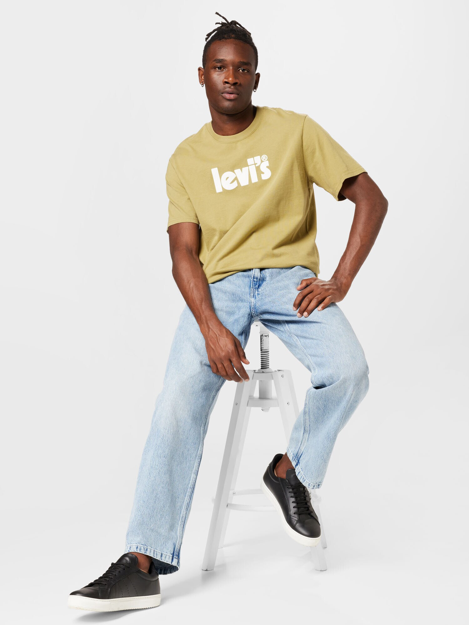 LEVI'S Tričko 'SS RELAXED FIT TEE MULTI-COLOR' trstinová / biela - Pepit.sk