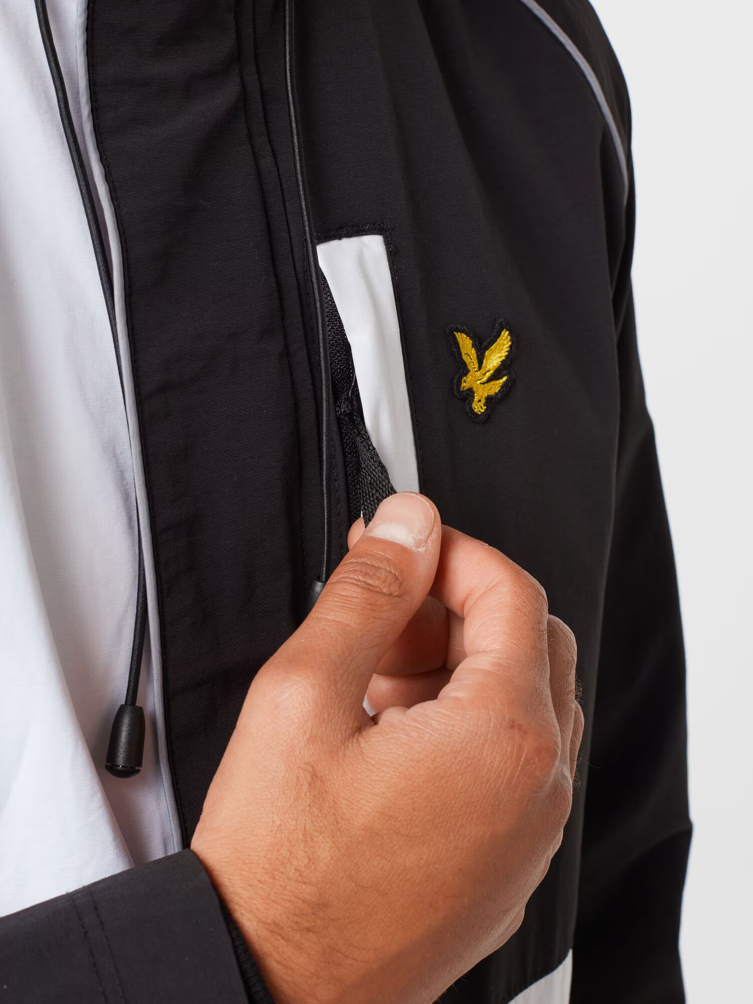 Lyle & Scott Prechodná bunda zlatá / čierna / biela - Pepit.sk