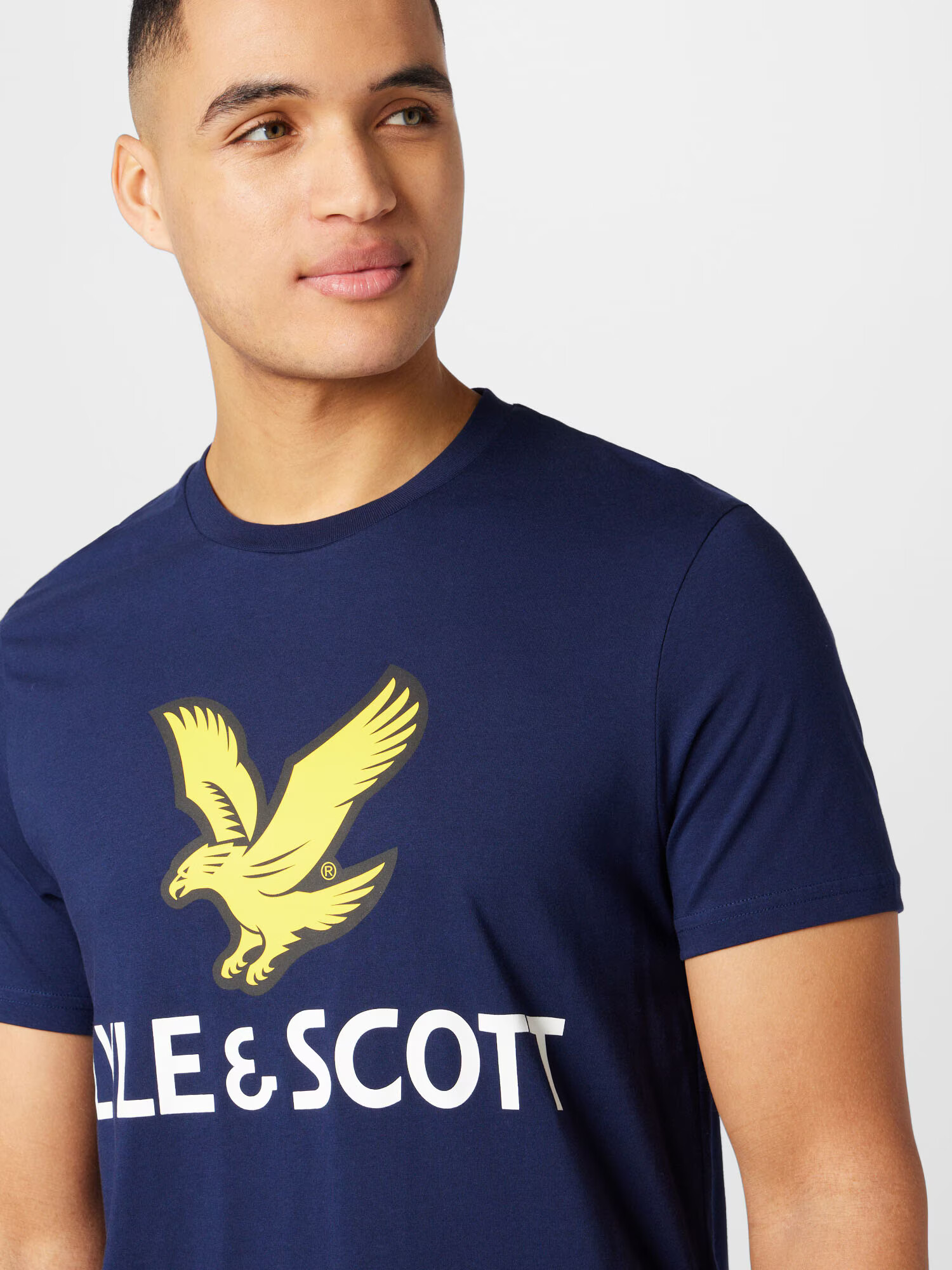 Lyle & Scott Tričko námornícka modrá / žltá / čierna / biela - Pepit.sk