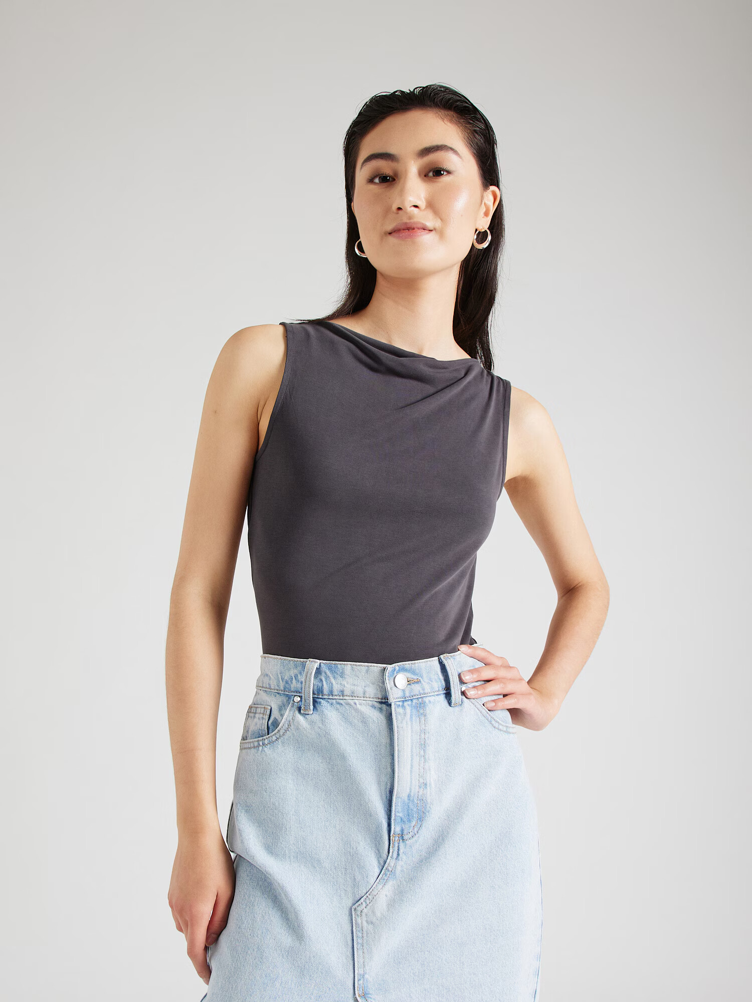 Monki Top čierny denim - Pepit.sk