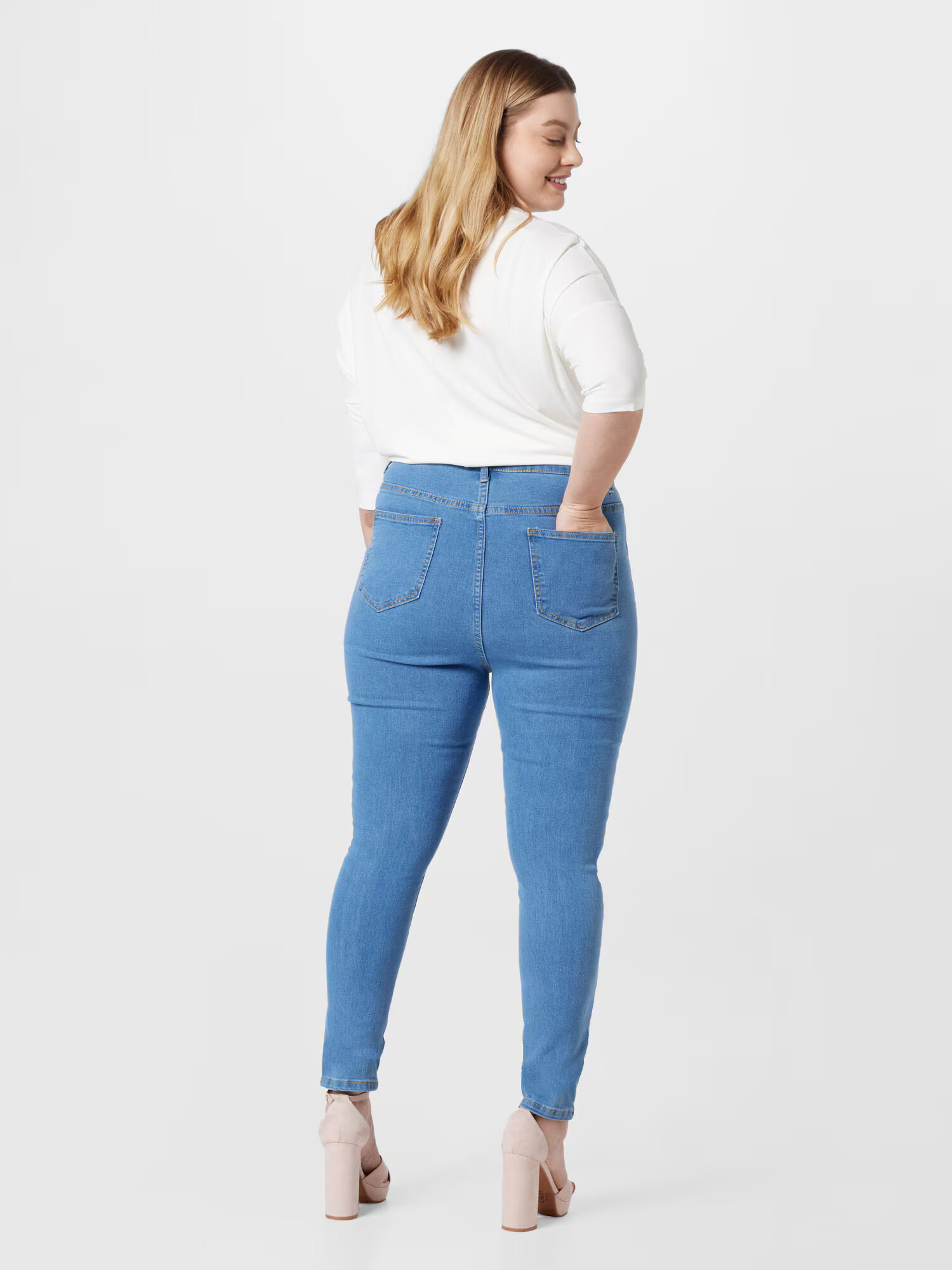 Nasty Gal Plus Džínsy modrá denim - Pepit.sk