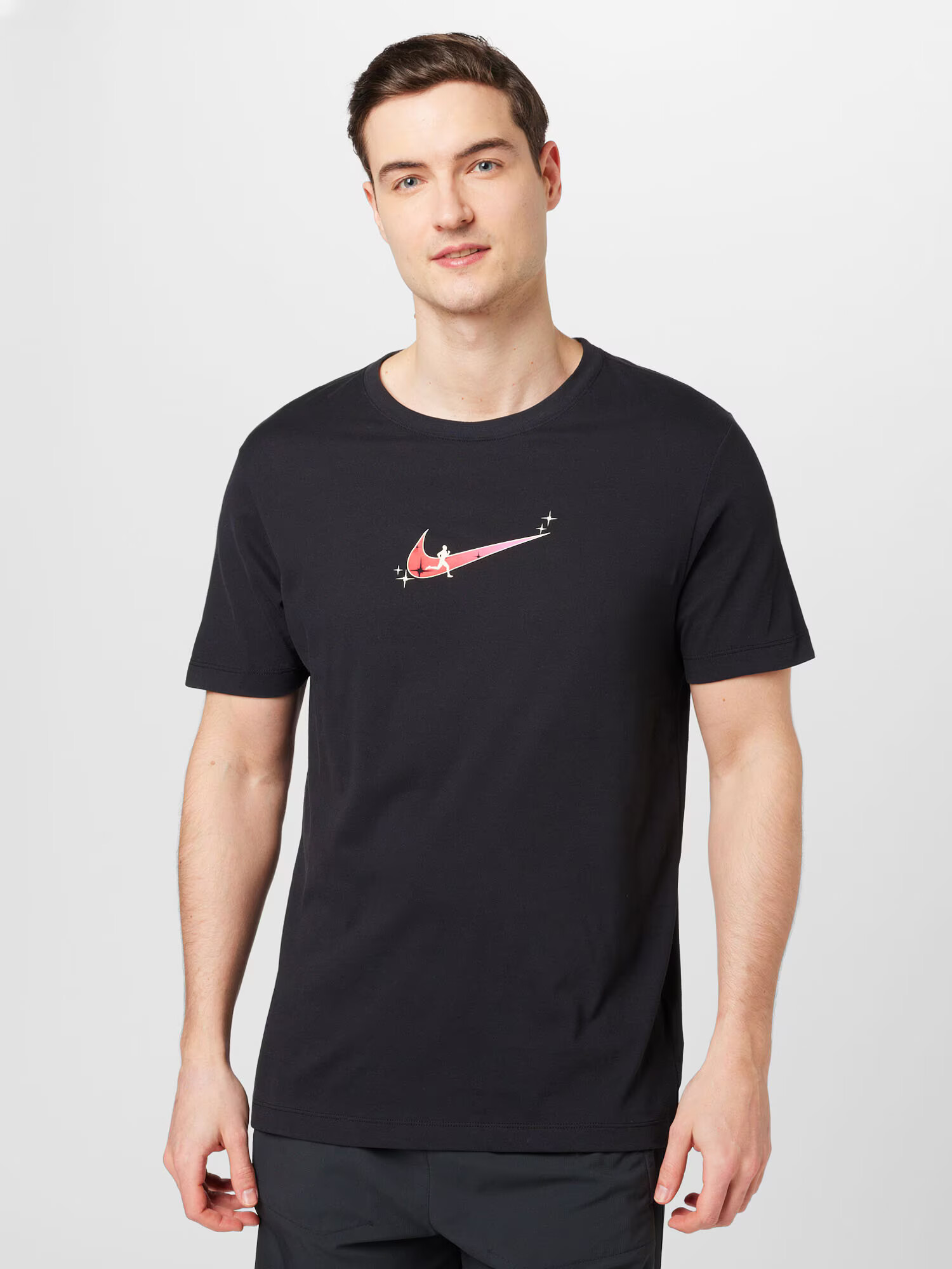 NIKE Funkčné tričko červená / čierna / biela - Pepit.sk