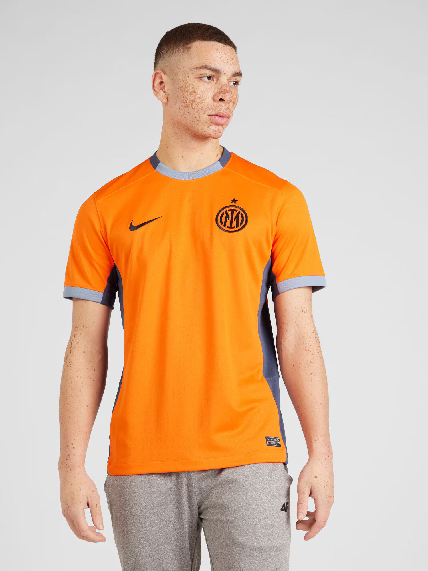 NIKE Funkčné tričko 'INTER' svetlosivá / oranžová / čierna - Pepit.sk