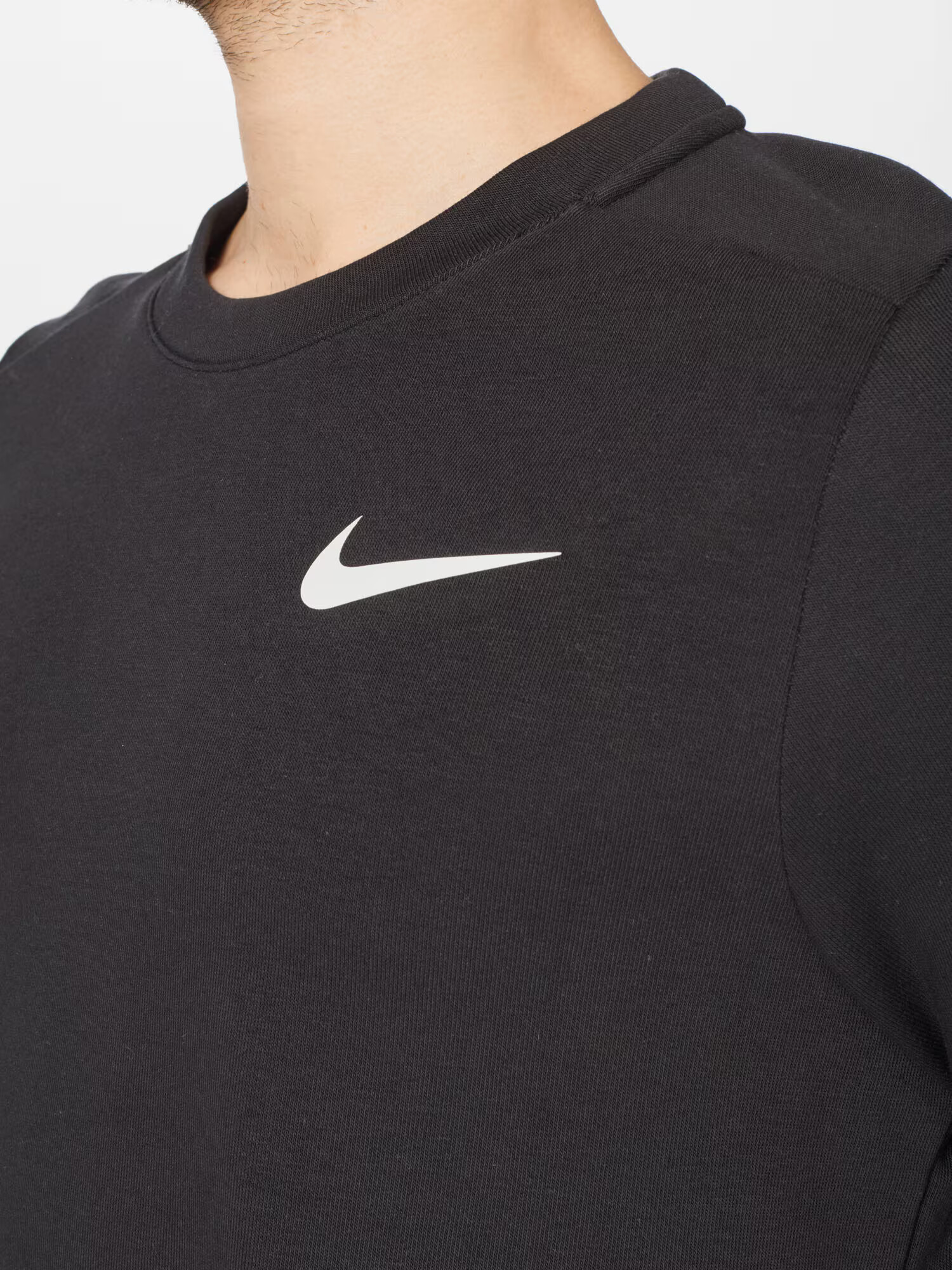 NIKE Športová mikina čierna / biela - Pepit.sk