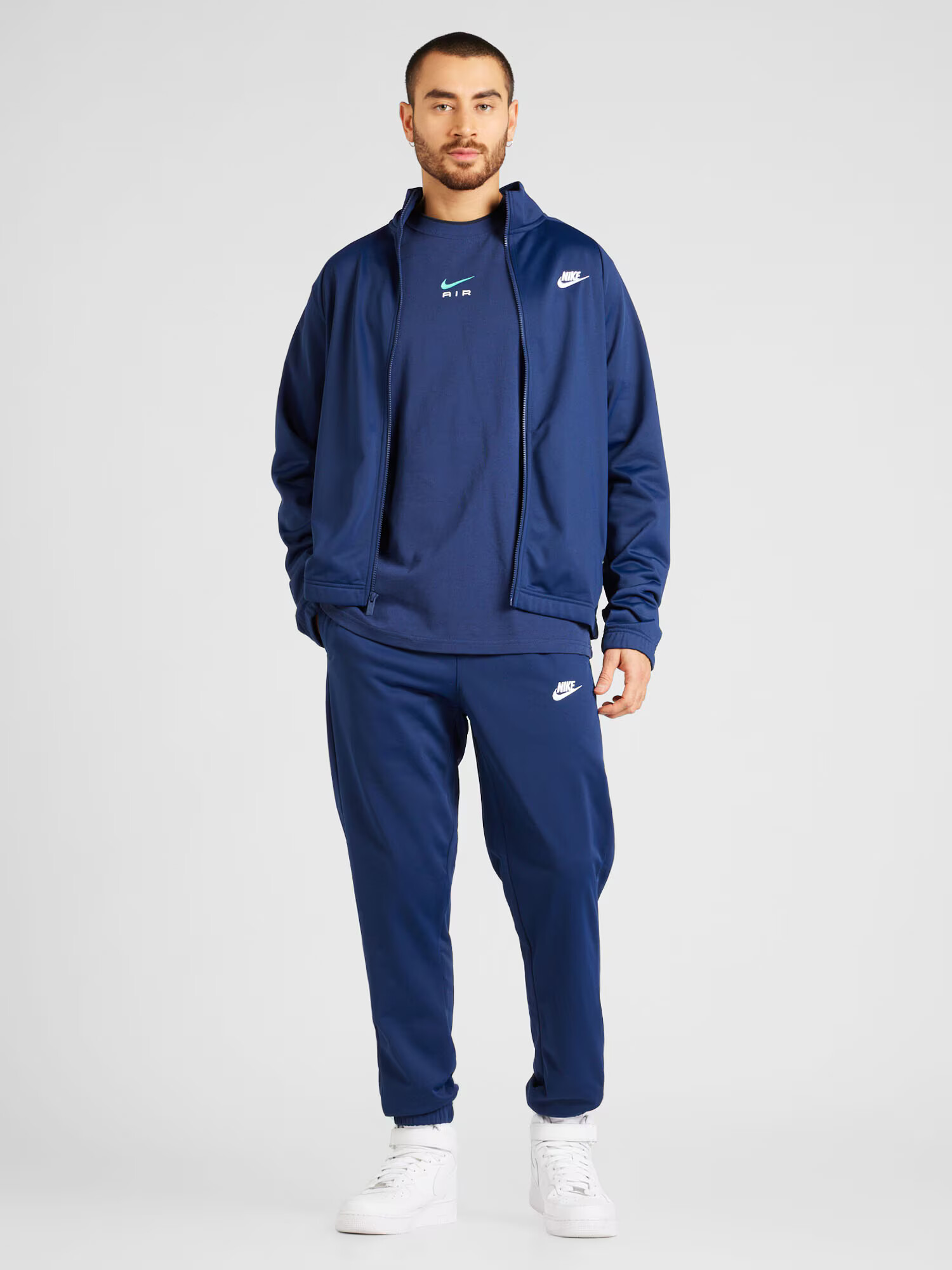 Nike Sportswear Joggingová súprava námornícka modrá / biela - Pepit.sk