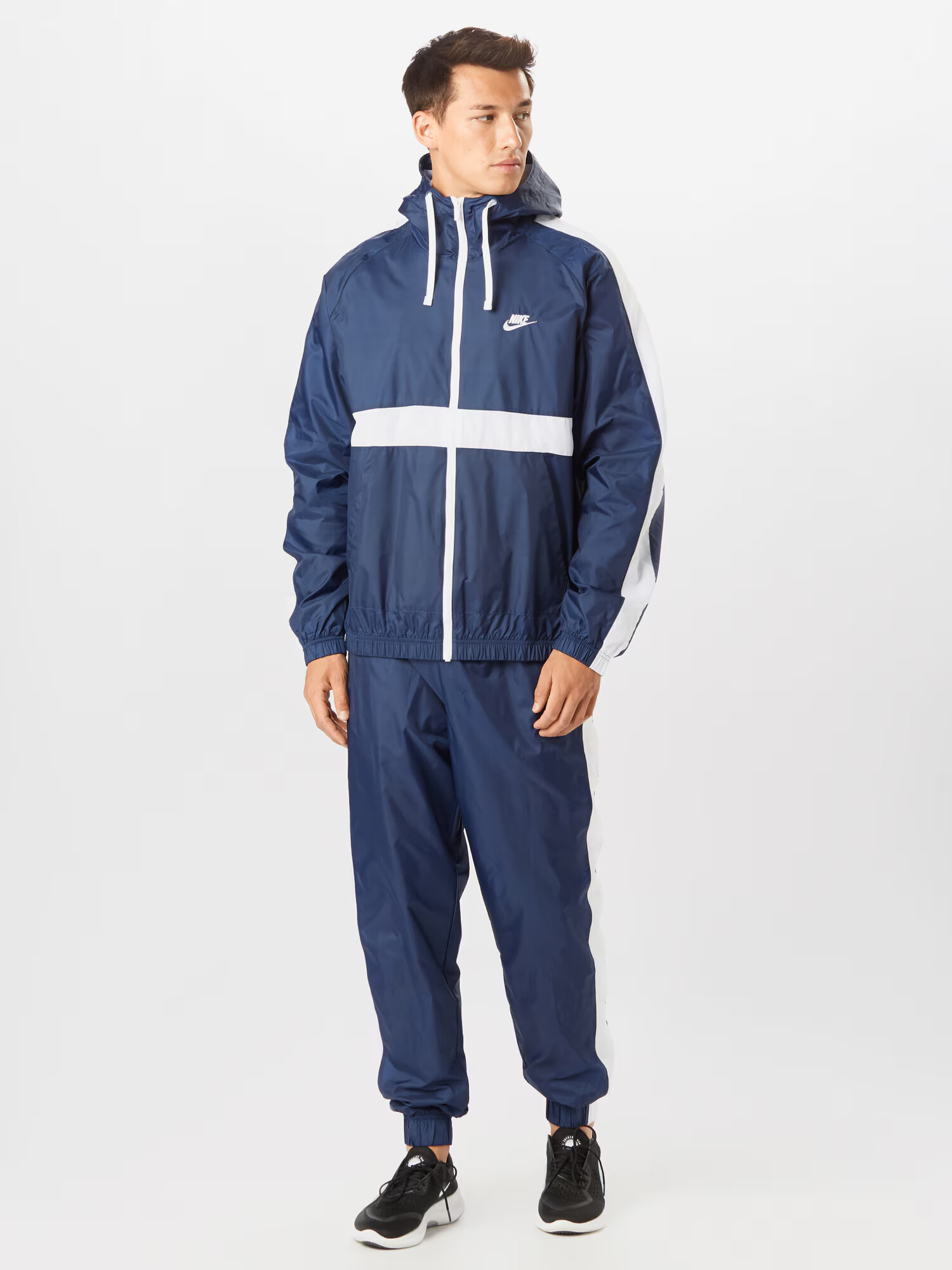 Nike Sportswear Tréningový komplet tmavomodrá / biela - Pepit.sk