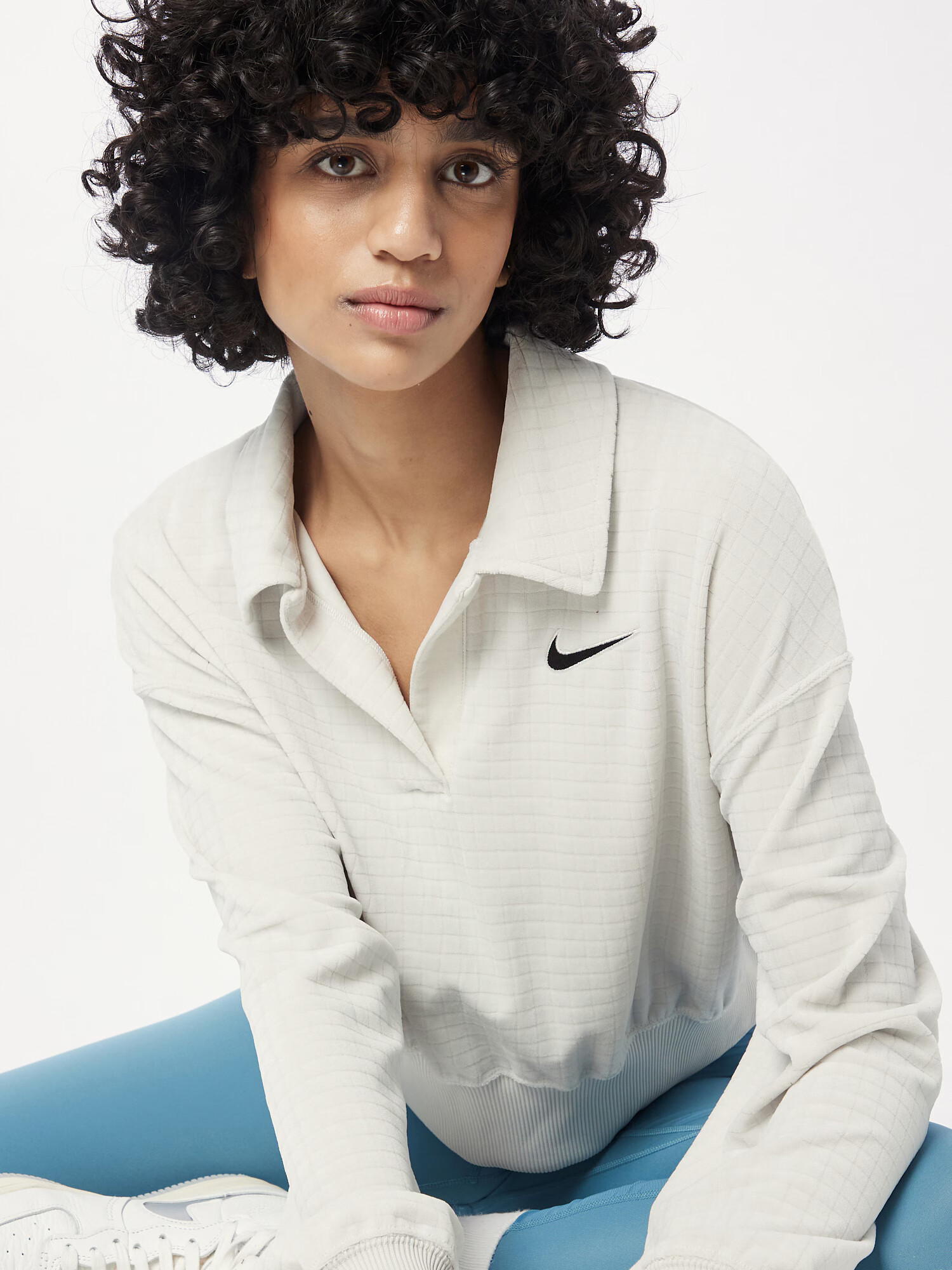 Nike Sportswear Mikina béžová / čierna - Pepit.sk