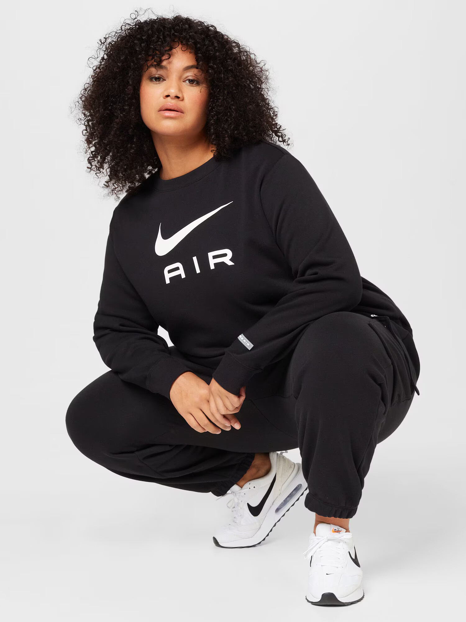 Nike Sportswear Športová mikina čierna / biela - Pepit.sk