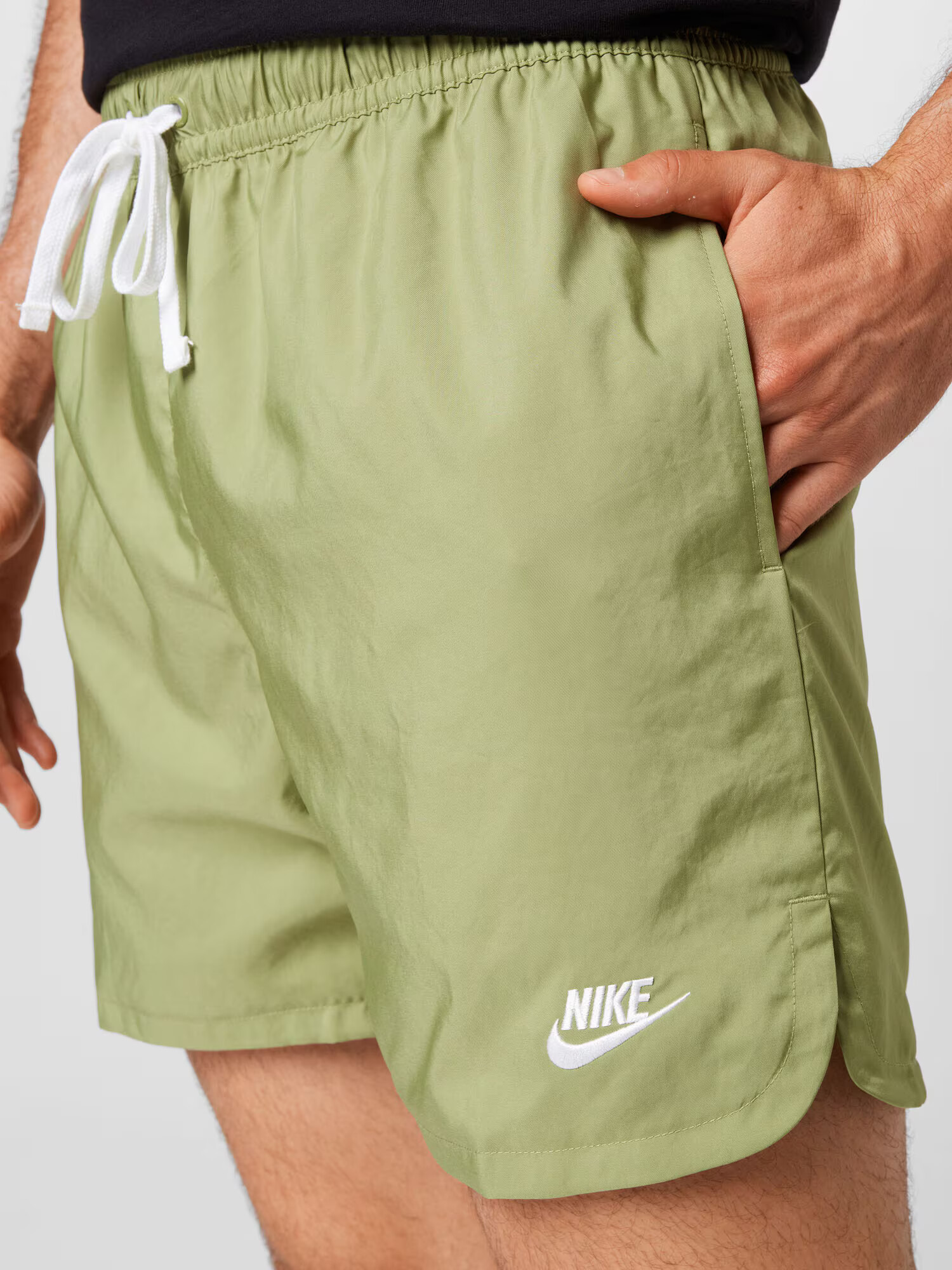 Nike Sportswear Nohavice olivová / biela - Pepit.sk