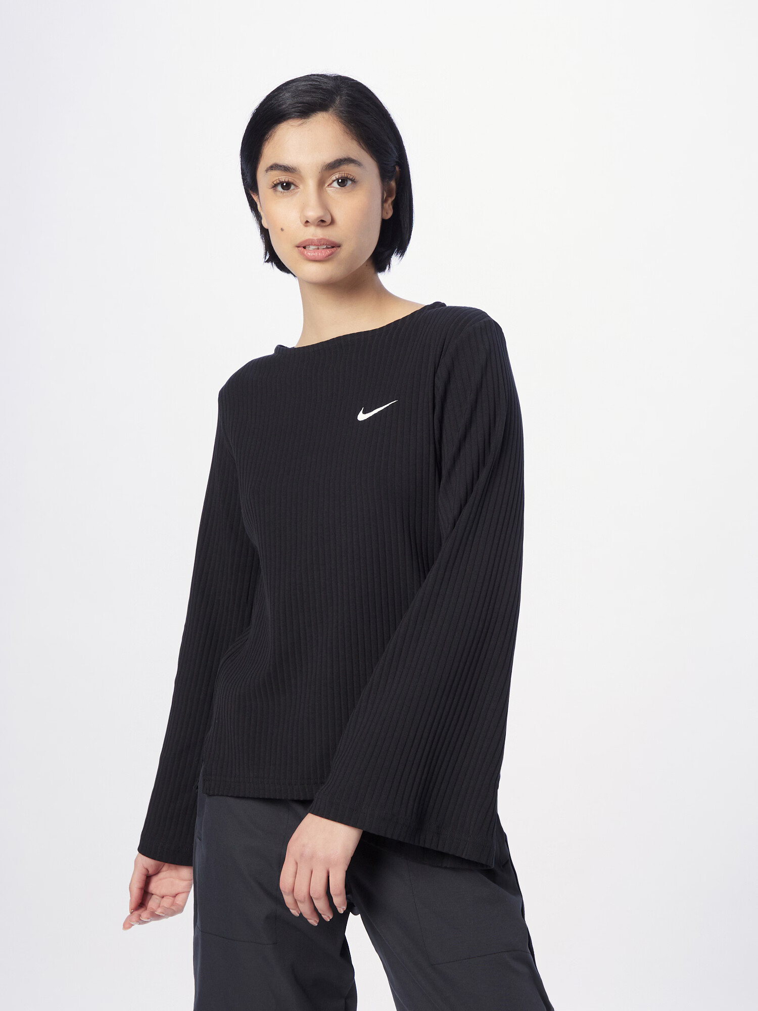 Nike Sportswear Tričko čierna / biela - Pepit.sk