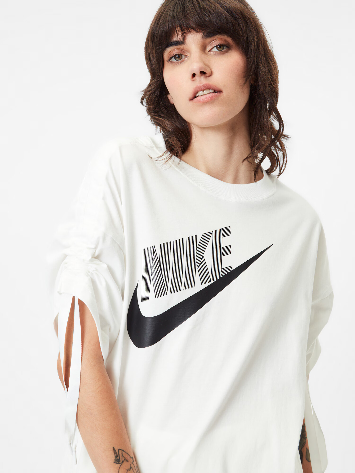 Nike Sportswear Tričko sivá / čierna / biela - Pepit.sk