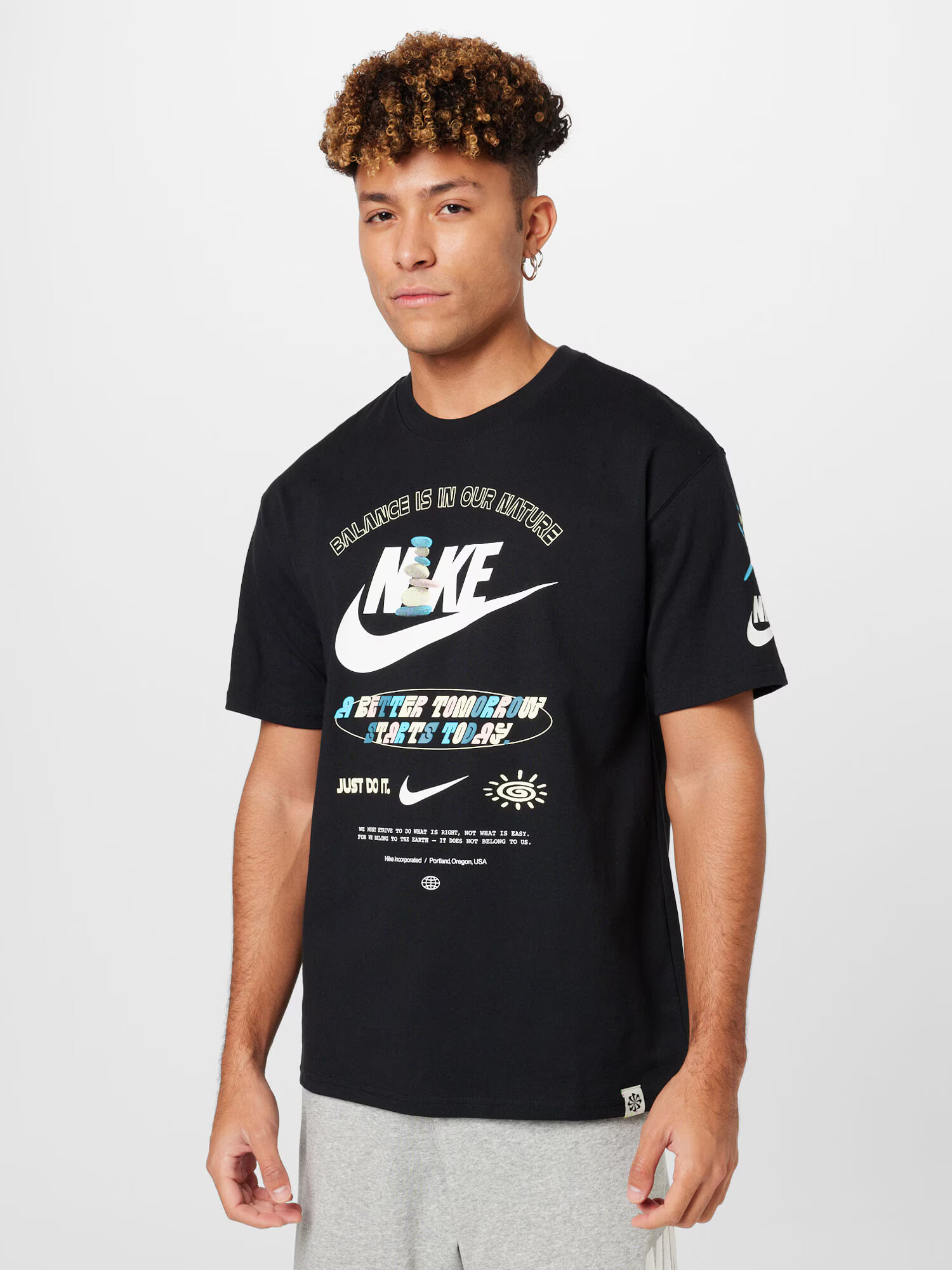 Nike Sportswear Tričko svetlomodrá / svetloružová / čierna / biela - Pepit.sk