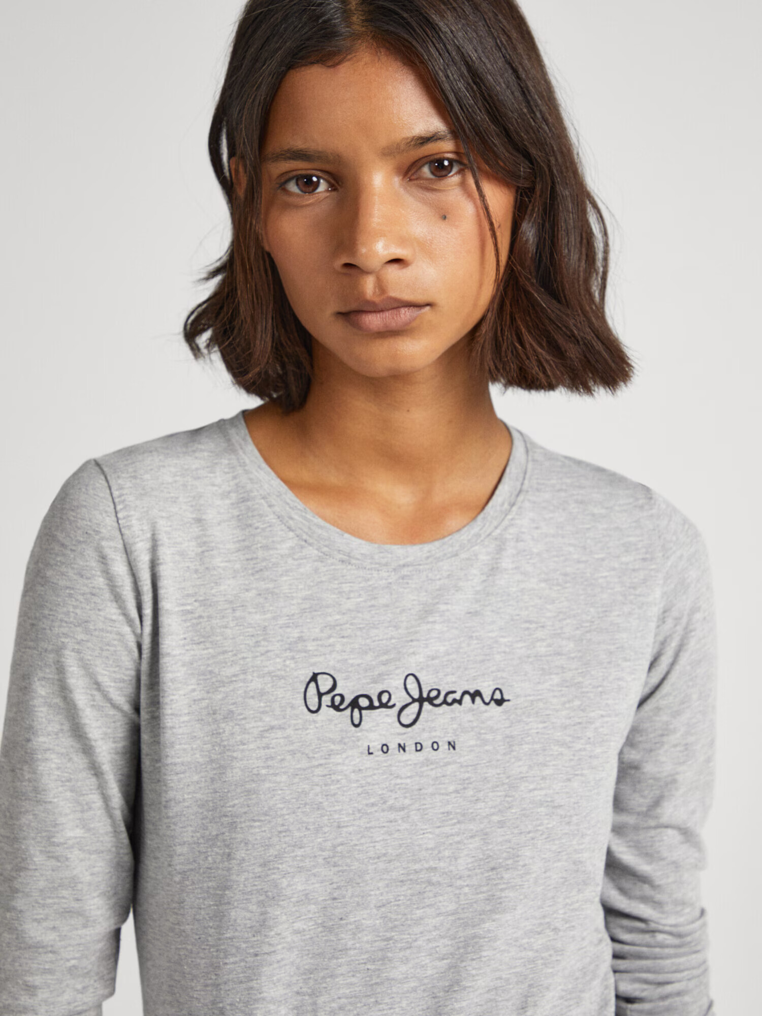 Pepe Jeans Tričko 'NEW VIRGINIA' sivá melírovaná / čierna - Pepit.sk