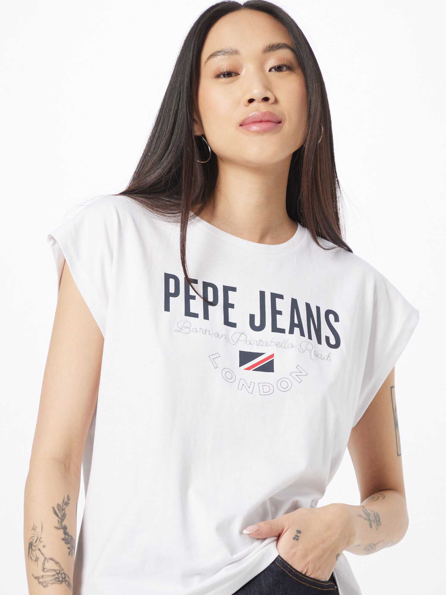 Pepe Jeans Tričko 'PARKER' námornícka modrá / červená / čierna / biela - Pepit.sk