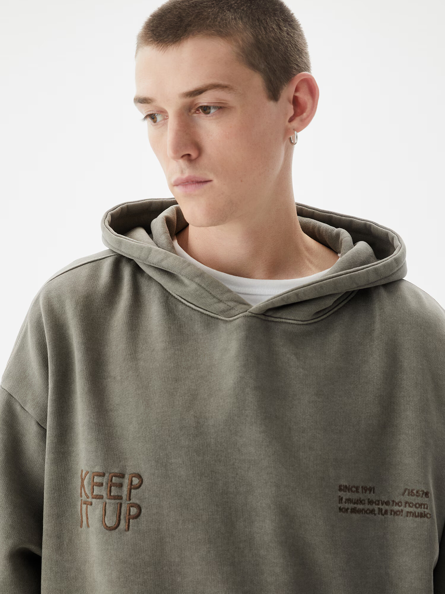 Pull&Bear Mikina brokátová / kamenná - Pepit.sk